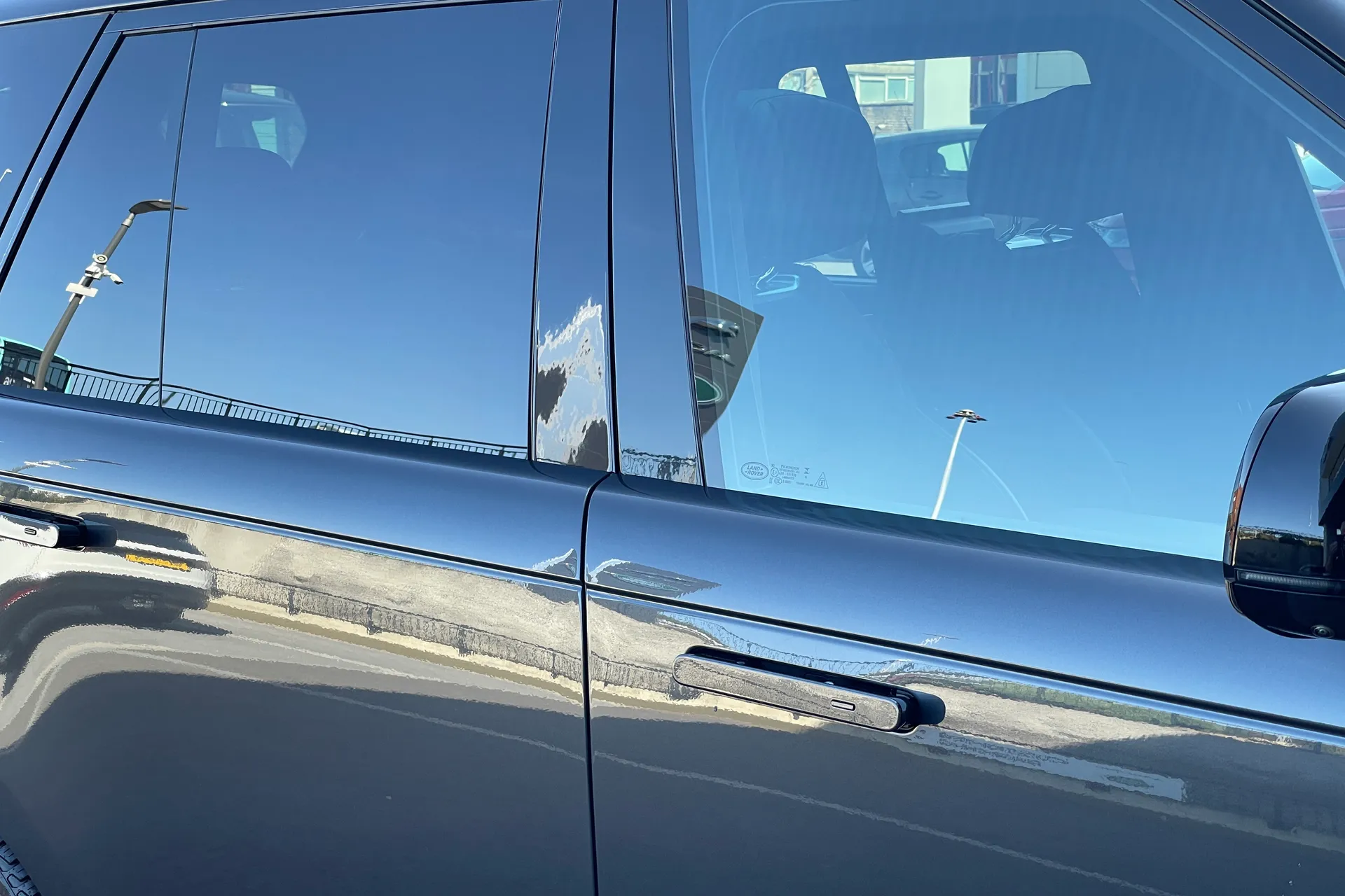 LAND ROVER RANGE ROVER thumbnail image number 12