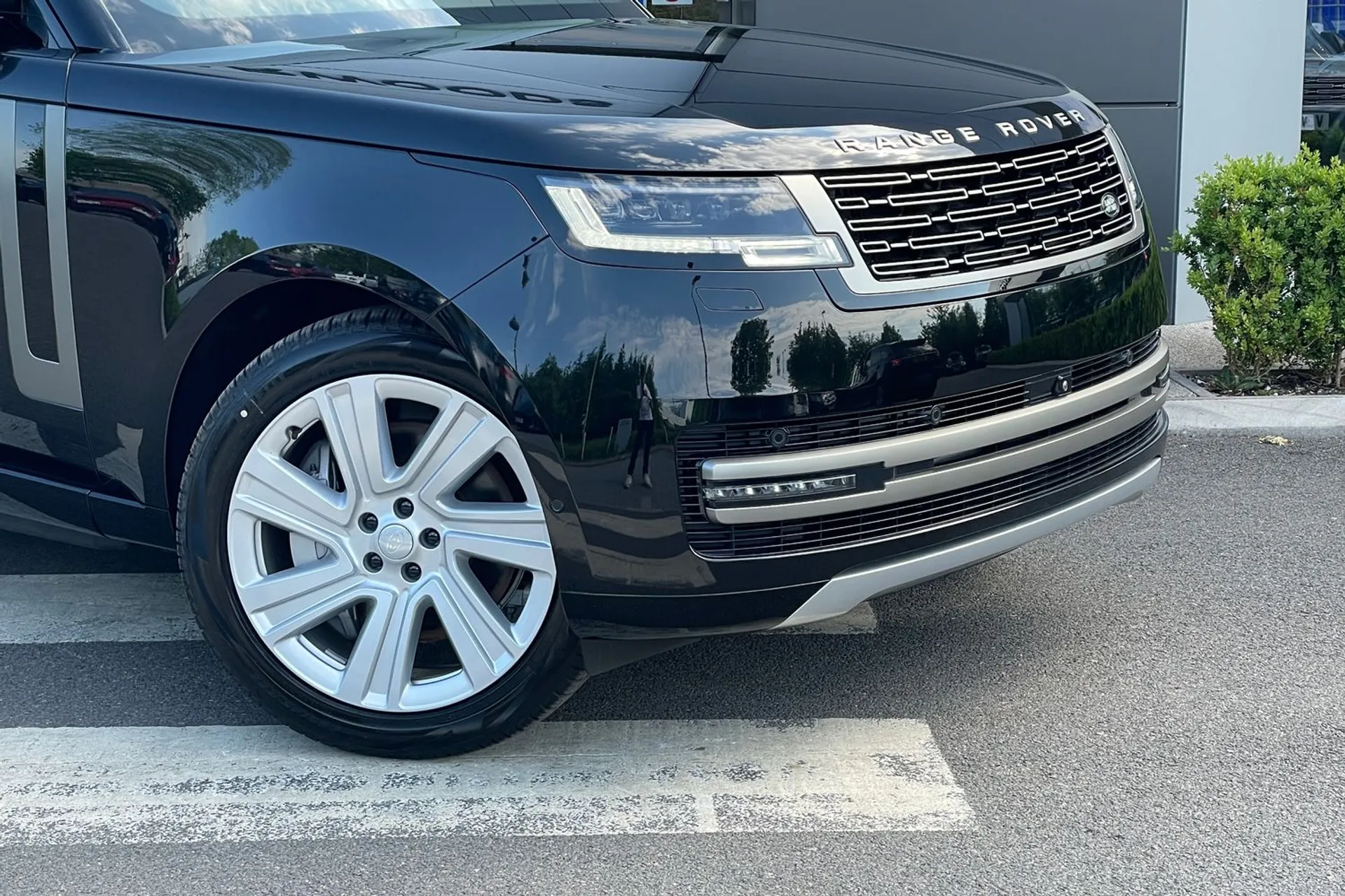 LAND ROVER RANGE ROVER thumbnail image number 30