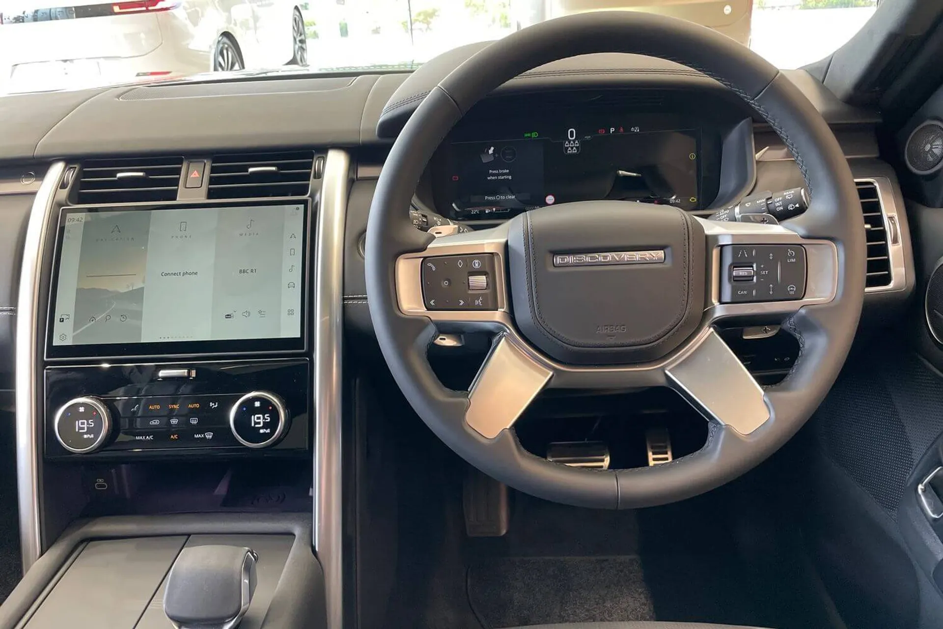 LAND ROVER DISCOVERY thumbnail image number 15