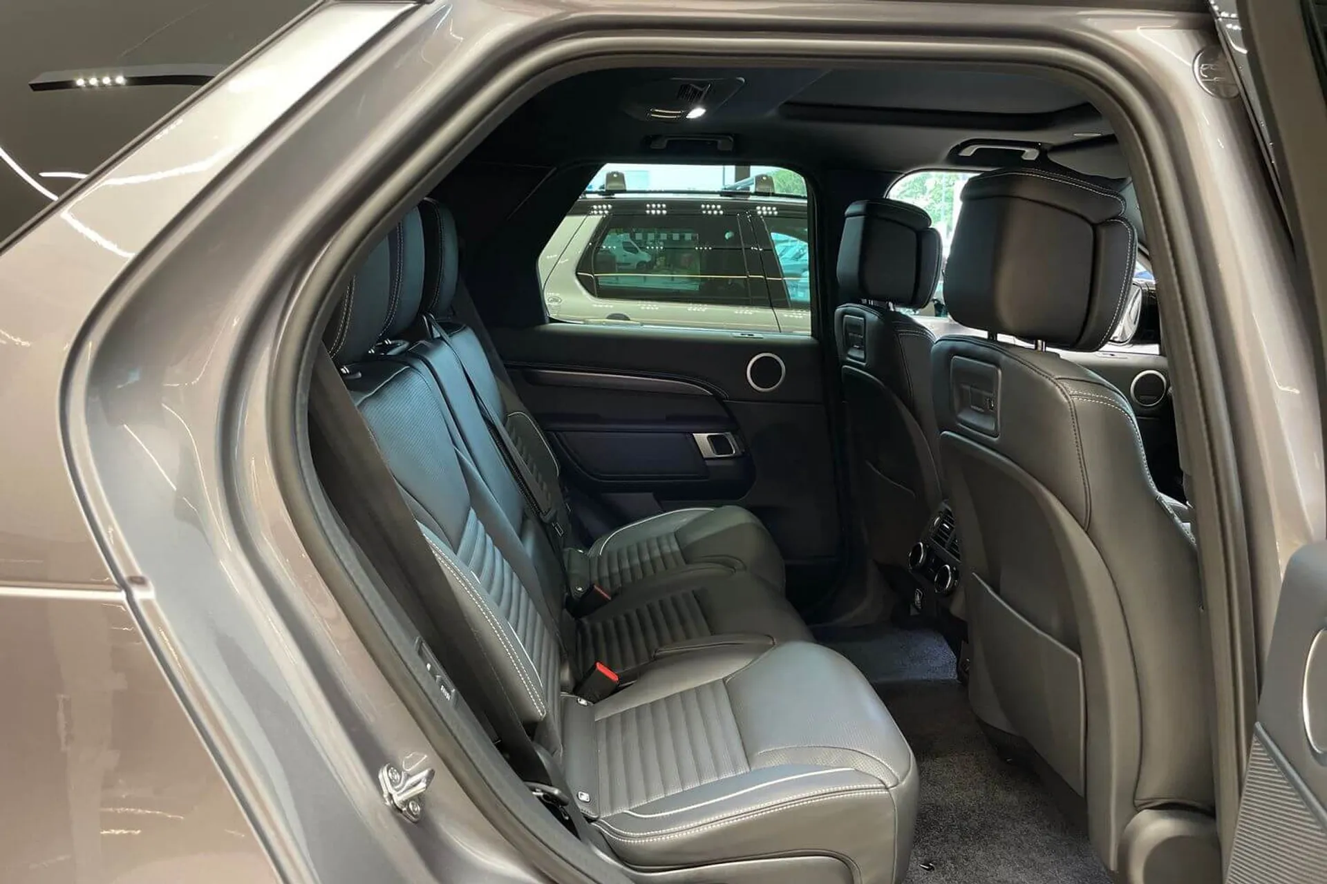 LAND ROVER DISCOVERY thumbnail image number 26