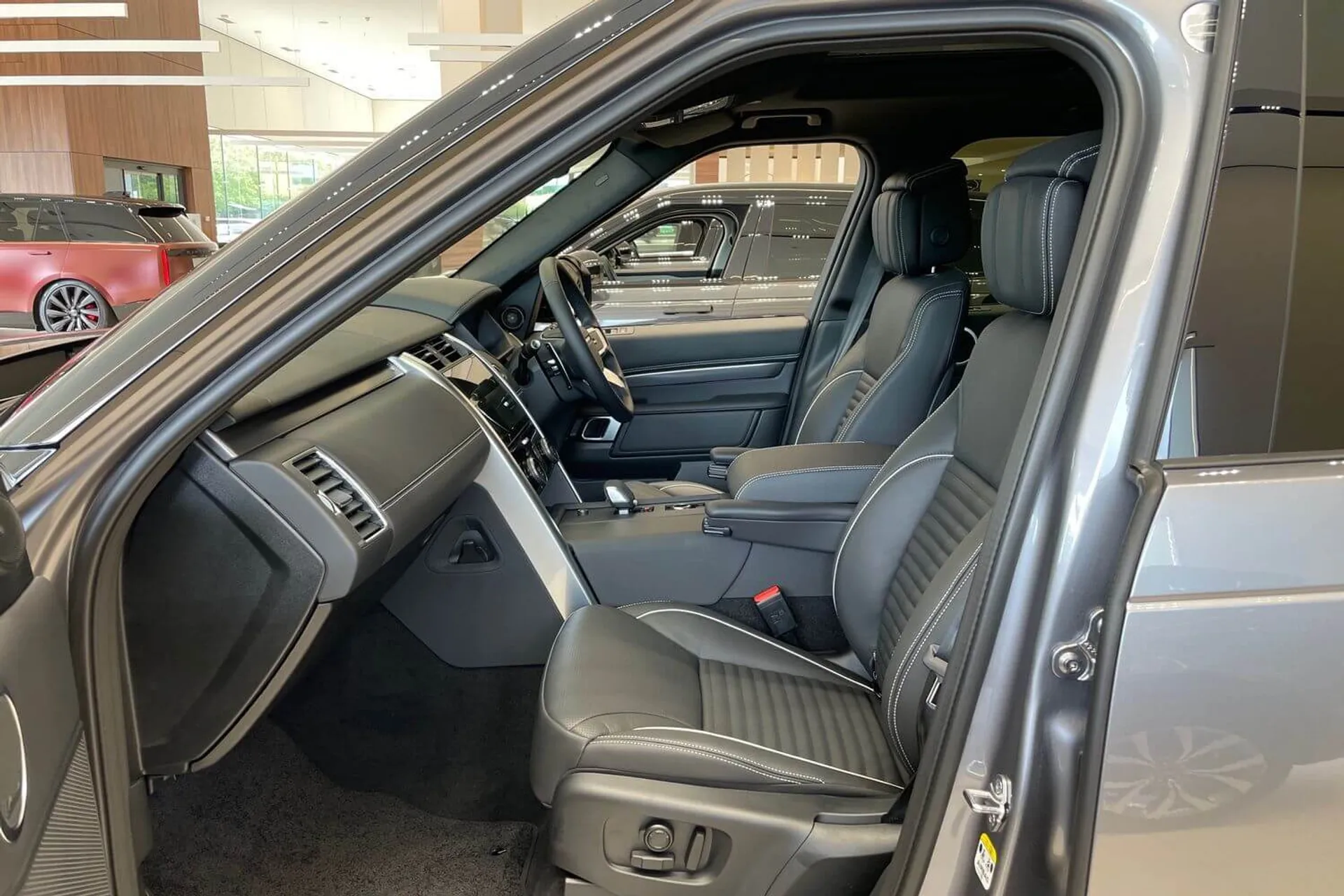 LAND ROVER DISCOVERY thumbnail image number 32