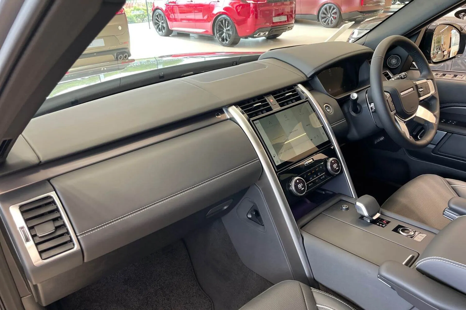 LAND ROVER DISCOVERY thumbnail image number 31