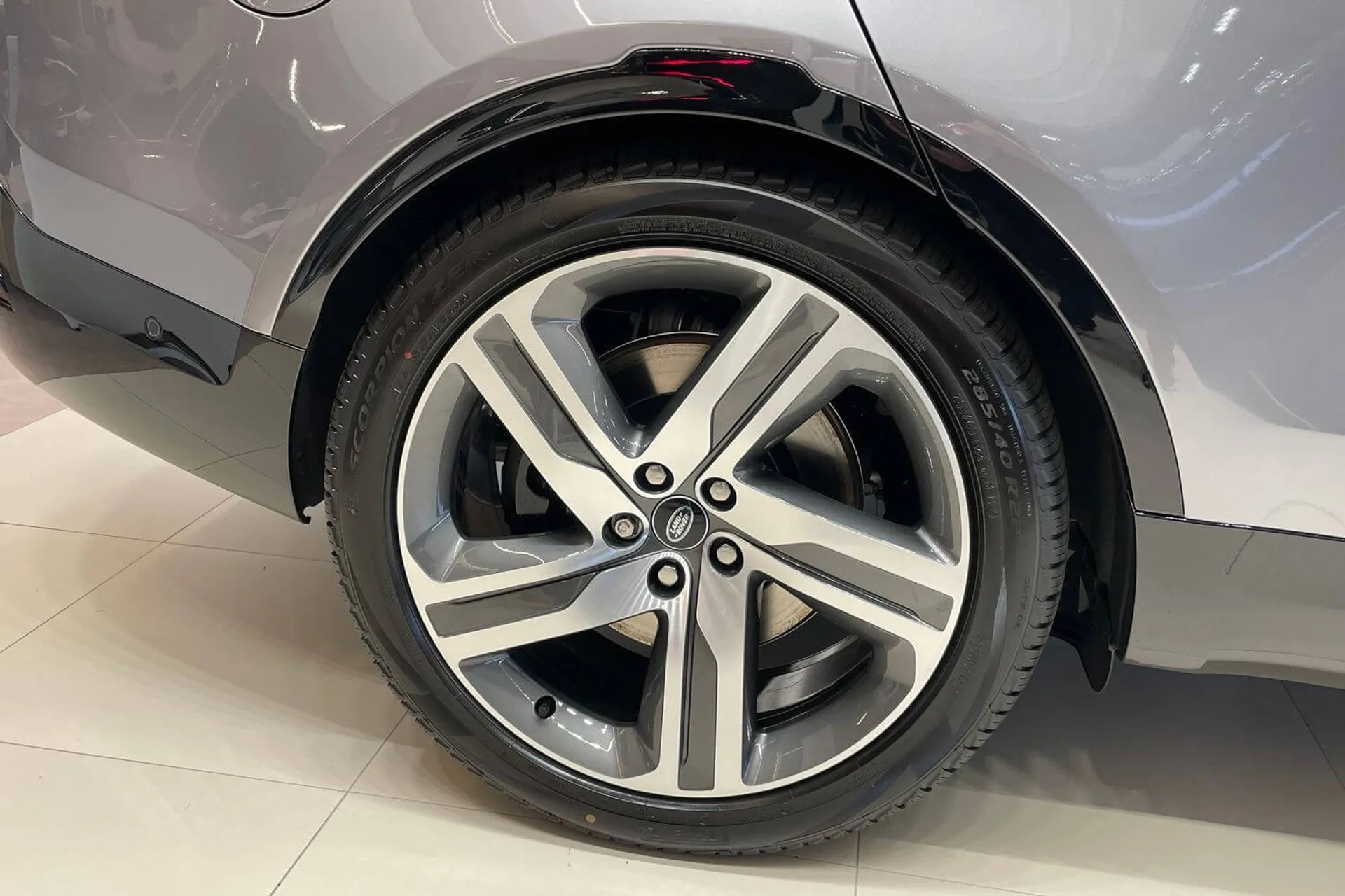 LAND ROVER DISCOVERY thumbnail image number 12