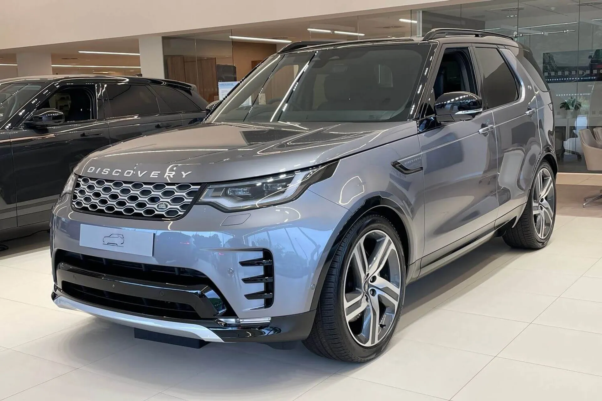 LAND ROVER DISCOVERY thumbnail image number 6