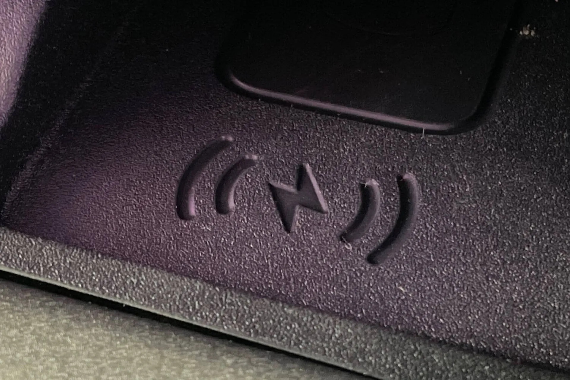 LAND ROVER DISCOVERY thumbnail image number 38