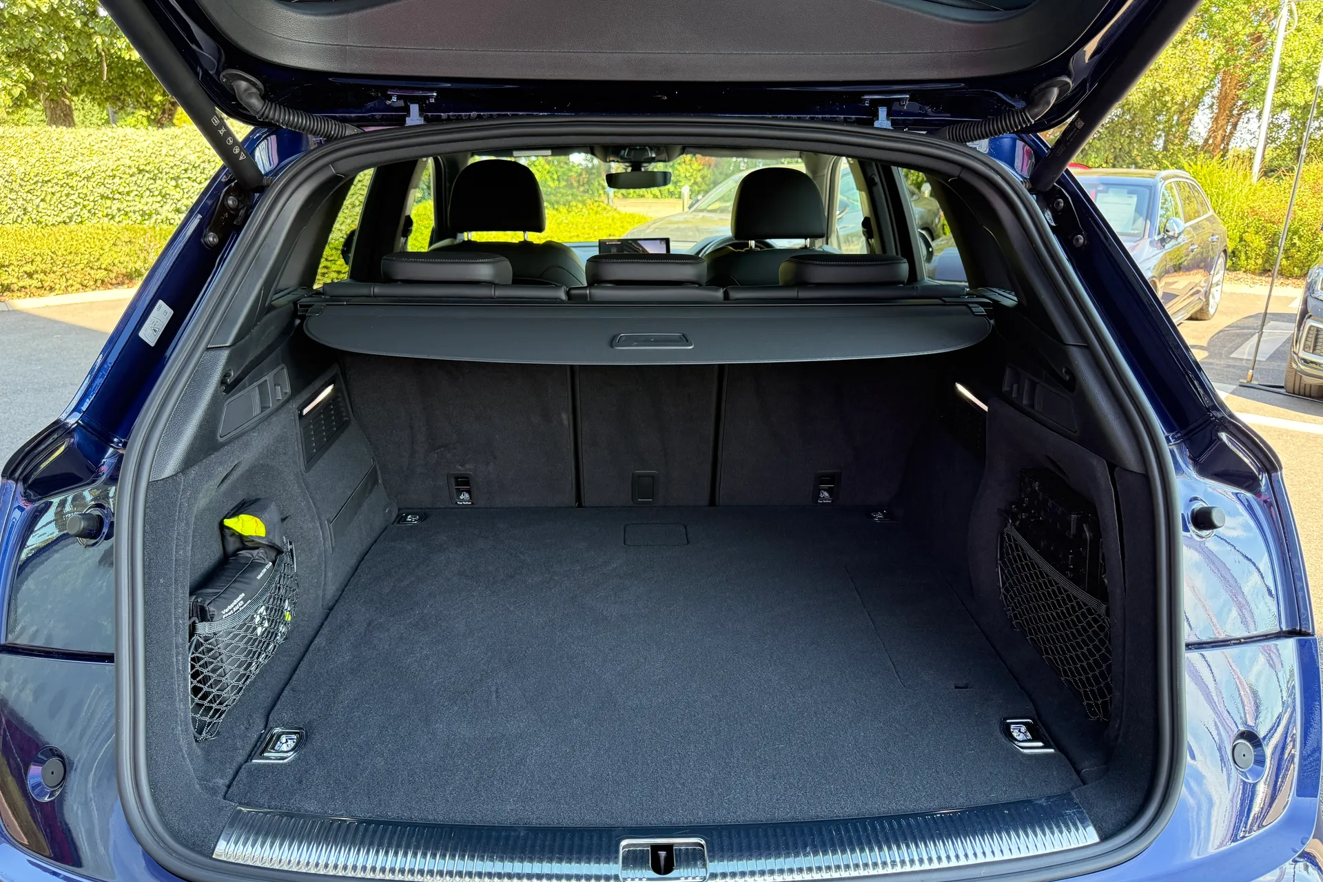 Audi Q5 thumbnail image number 50