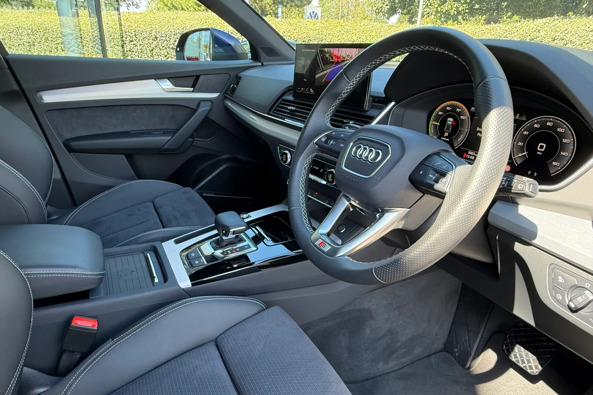 Audi Q5 thumbnail image number 29