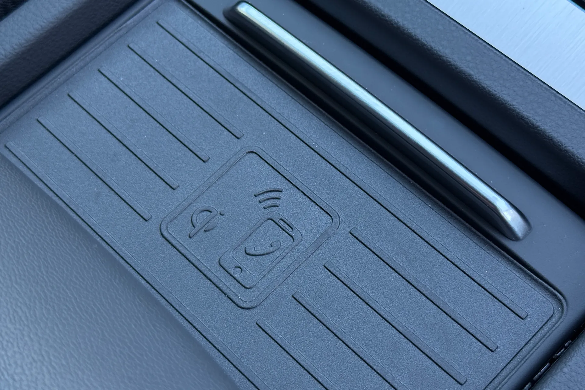 Audi Q5 thumbnail image number 19
