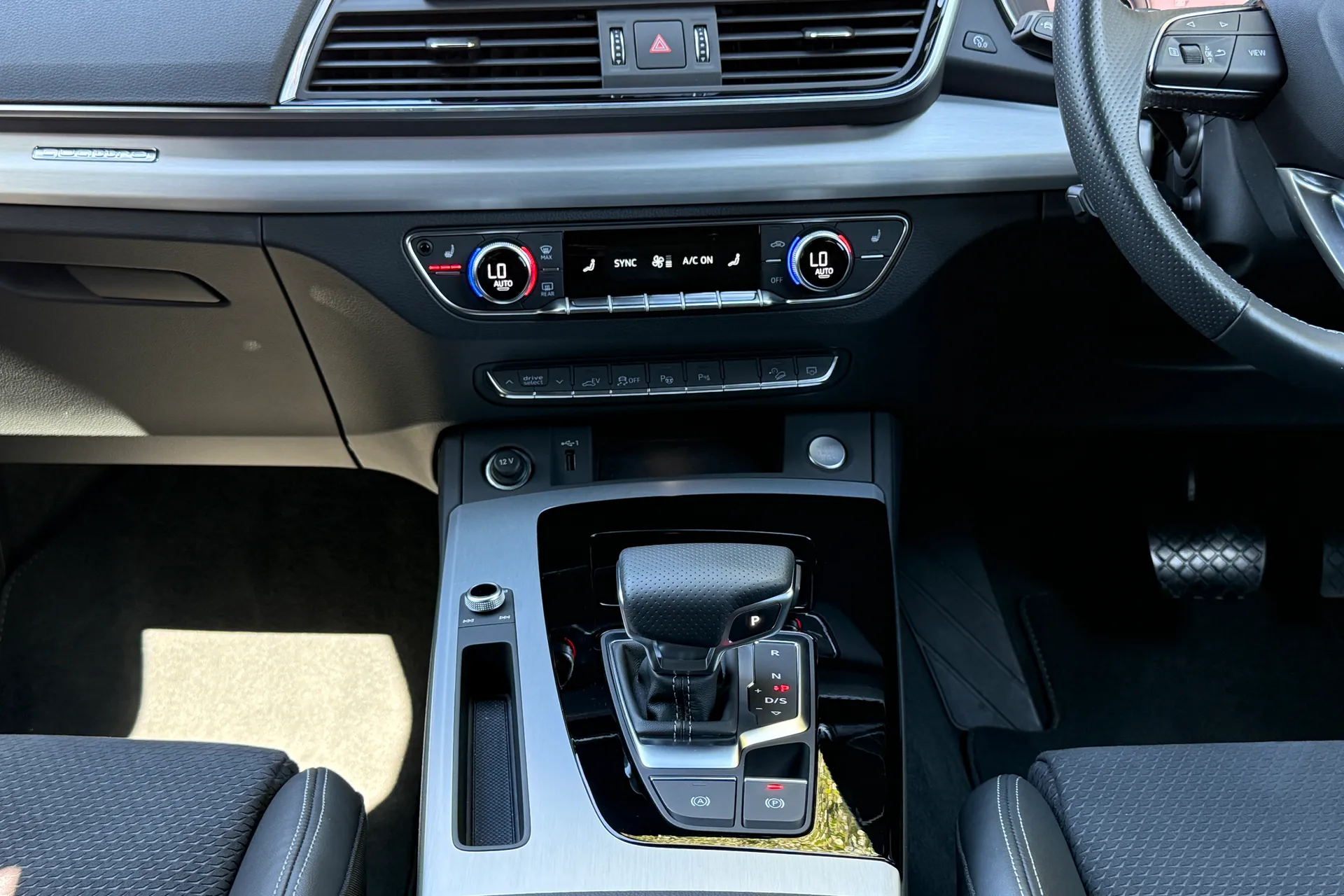 Audi Q5 thumbnail image number 57