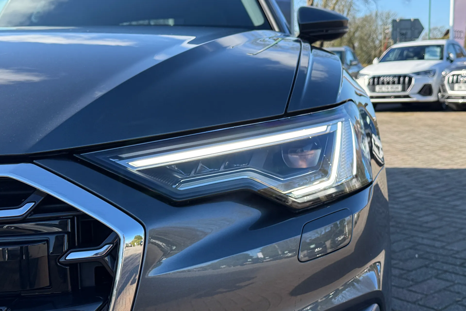 Audi A6 thumbnail image number 64