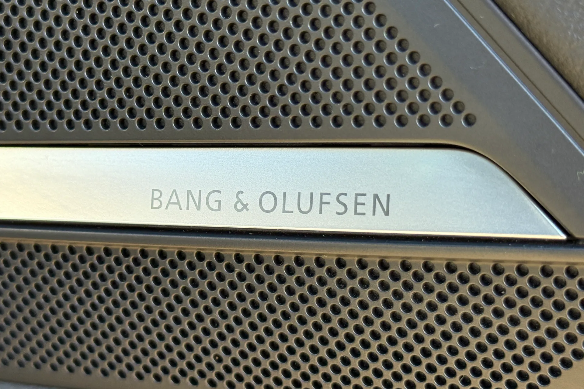 Audi A6 thumbnail image number 20