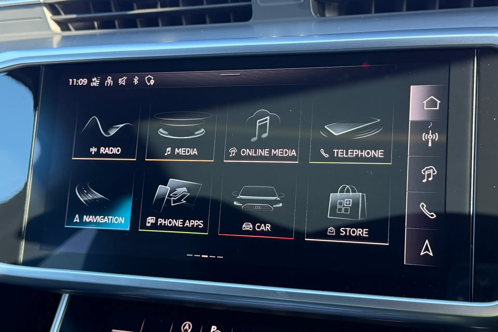 Audi A6 thumbnail image number 16