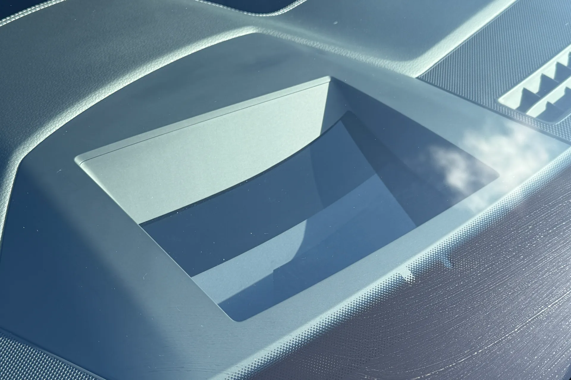 Audi A6 thumbnail image number 9