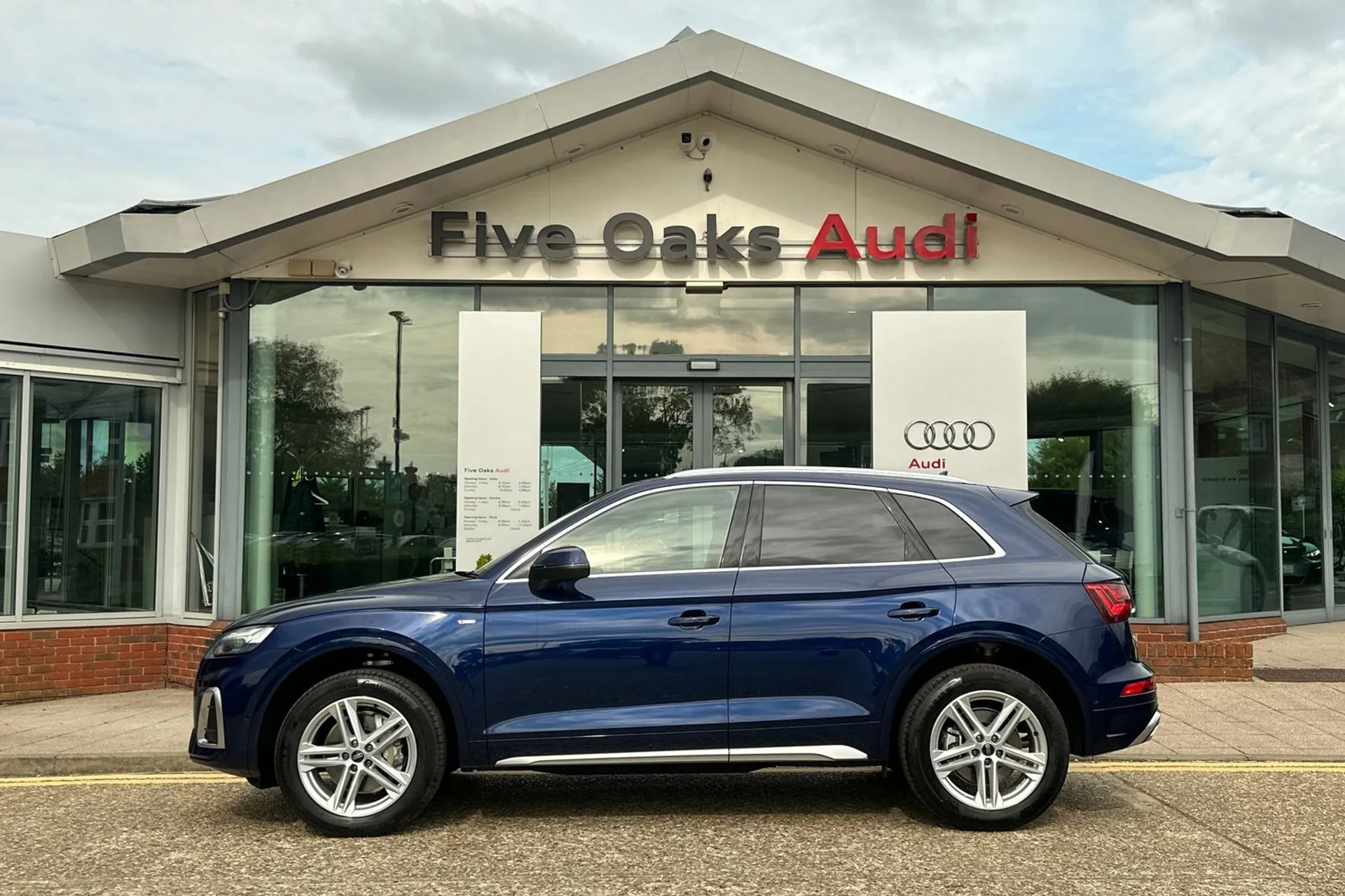 Audi Q5 thumbnail image number 15