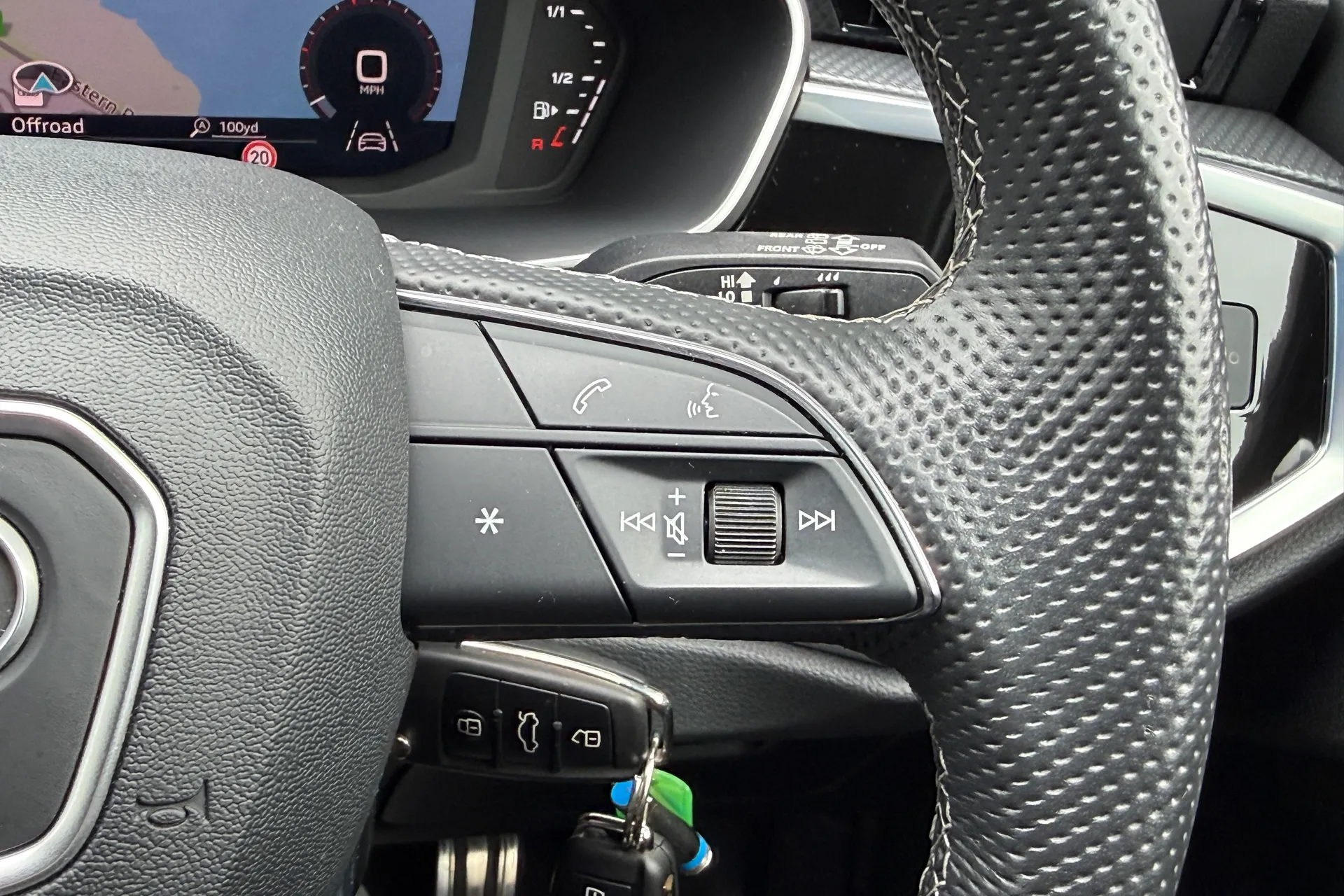 Audi Q3 thumbnail image number 49