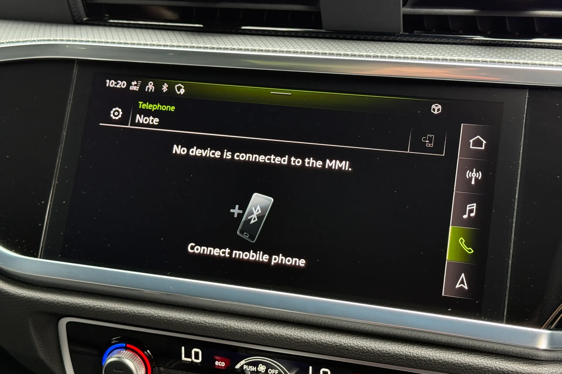 Audi Q3 thumbnail image number 35