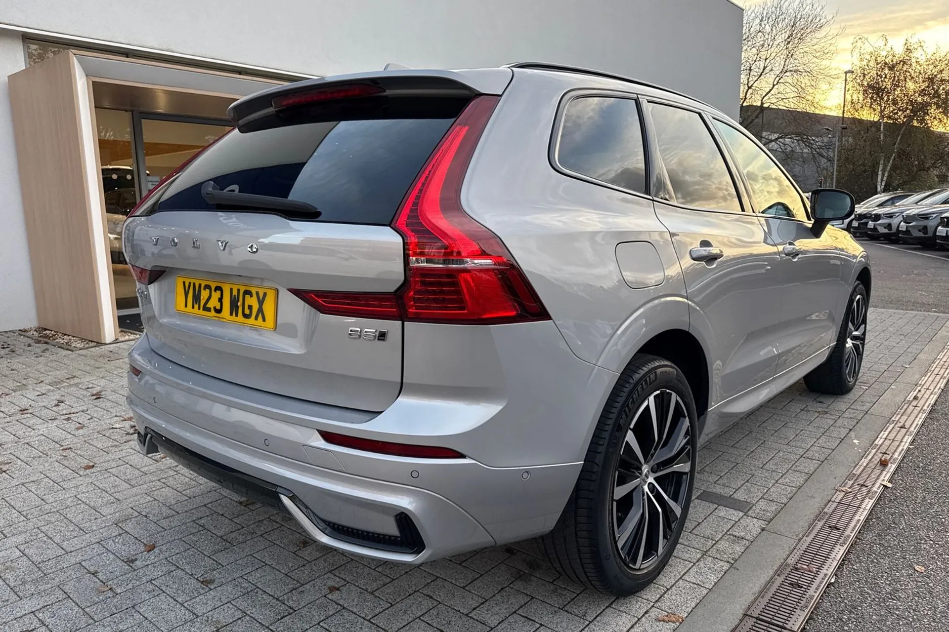 Volvo XC60 thumbnail image number 8