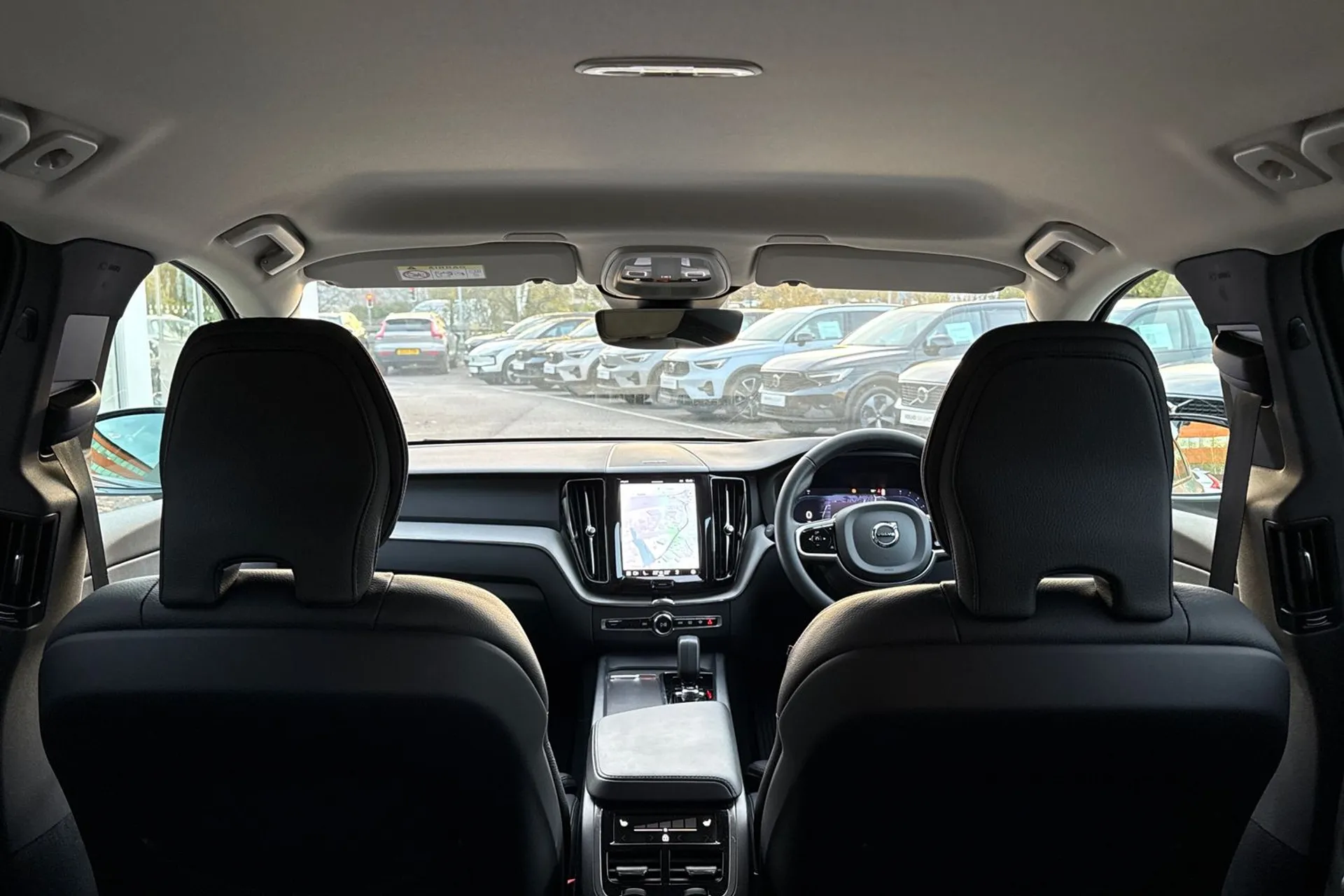 Volvo XC60 thumbnail image number 22