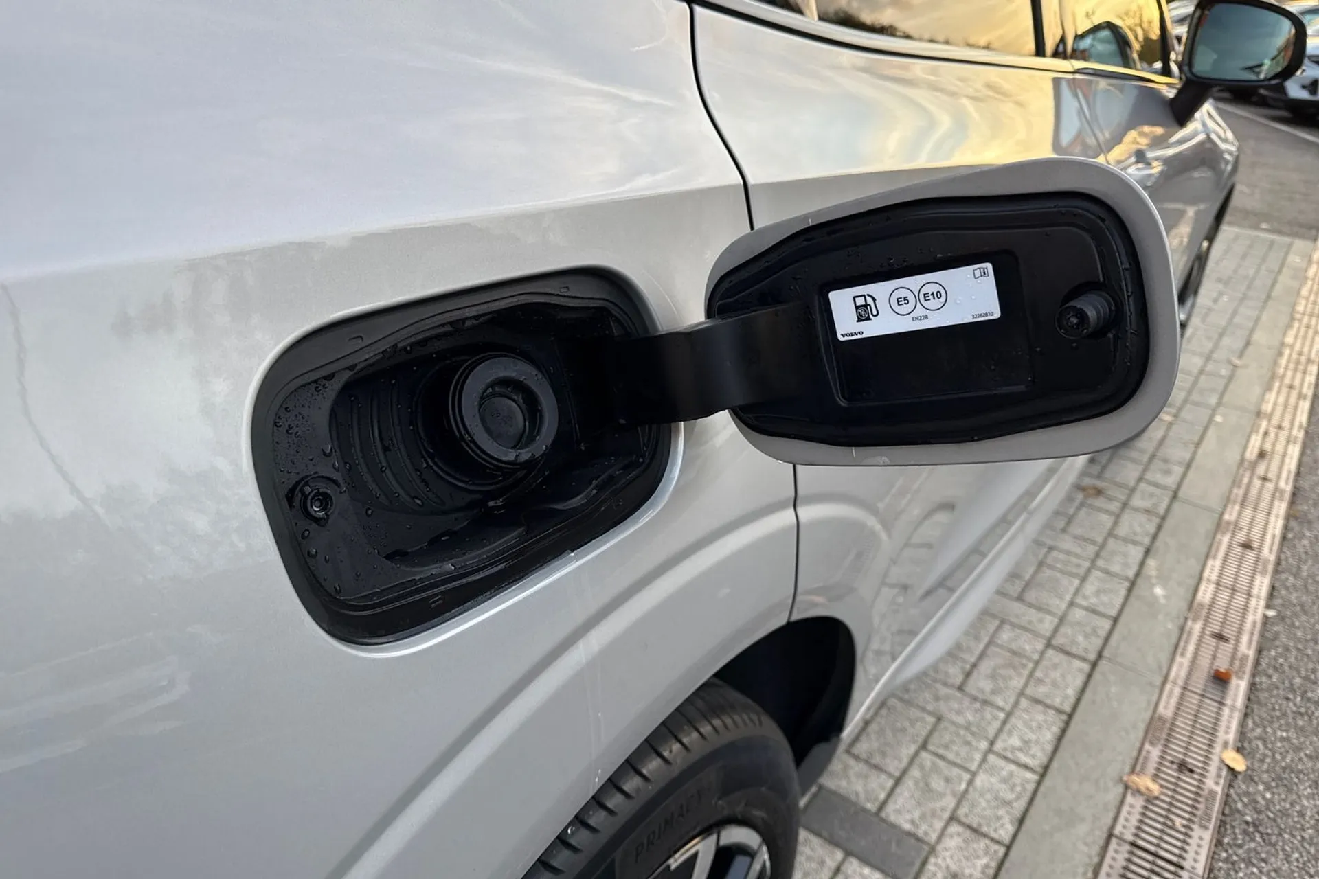 Volvo XC60 thumbnail image number 19