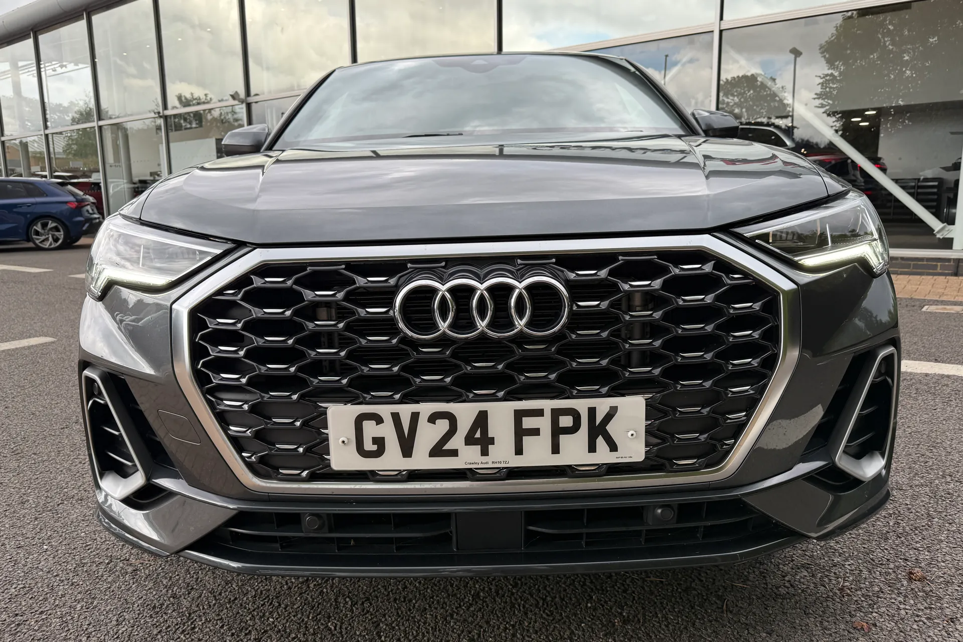 Audi Q3 thumbnail image number 54