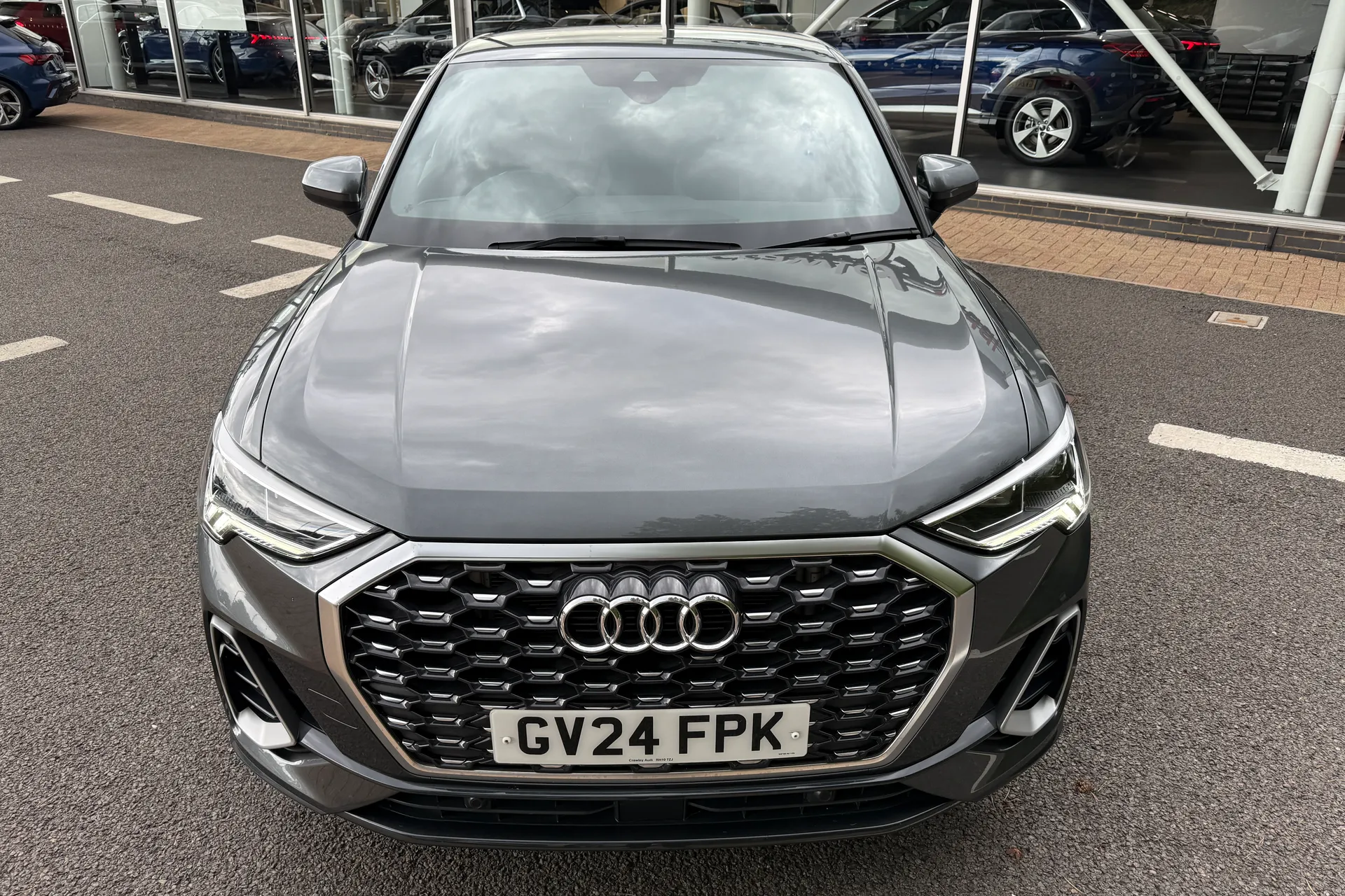 Audi Q3 thumbnail image number 55
