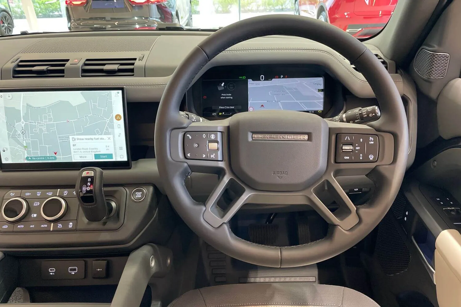 LAND ROVER Defender 90 thumbnail image number 17