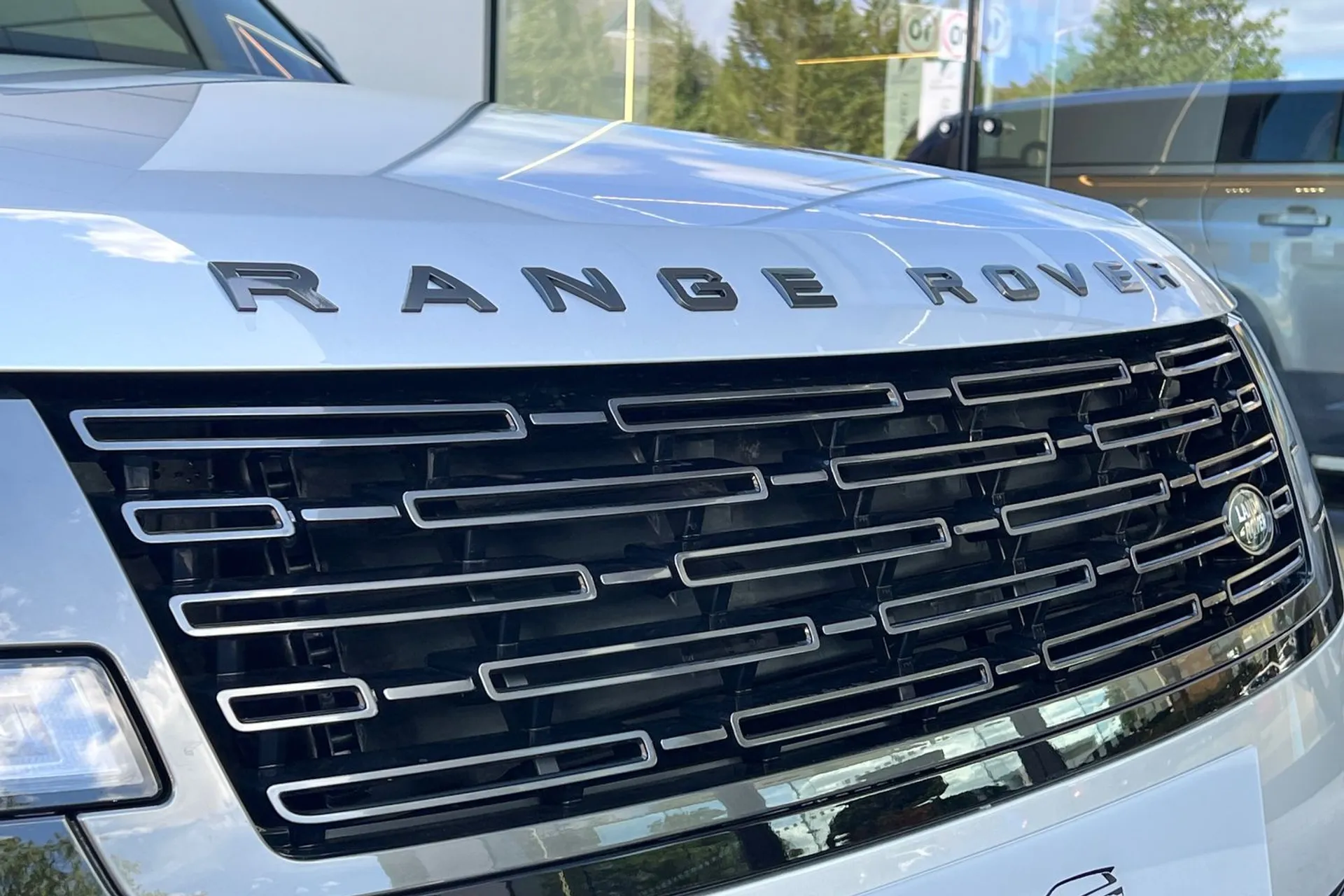 LAND ROVER RANGE ROVER thumbnail image number 64