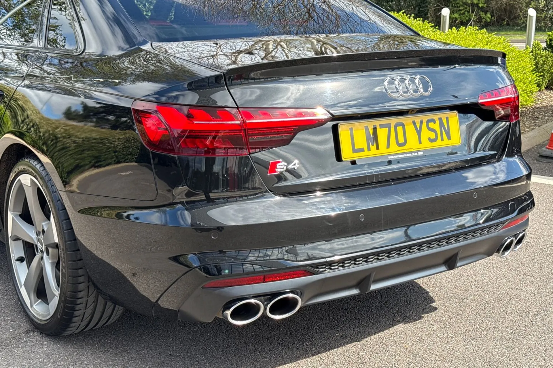 Audi A4 thumbnail image number 31