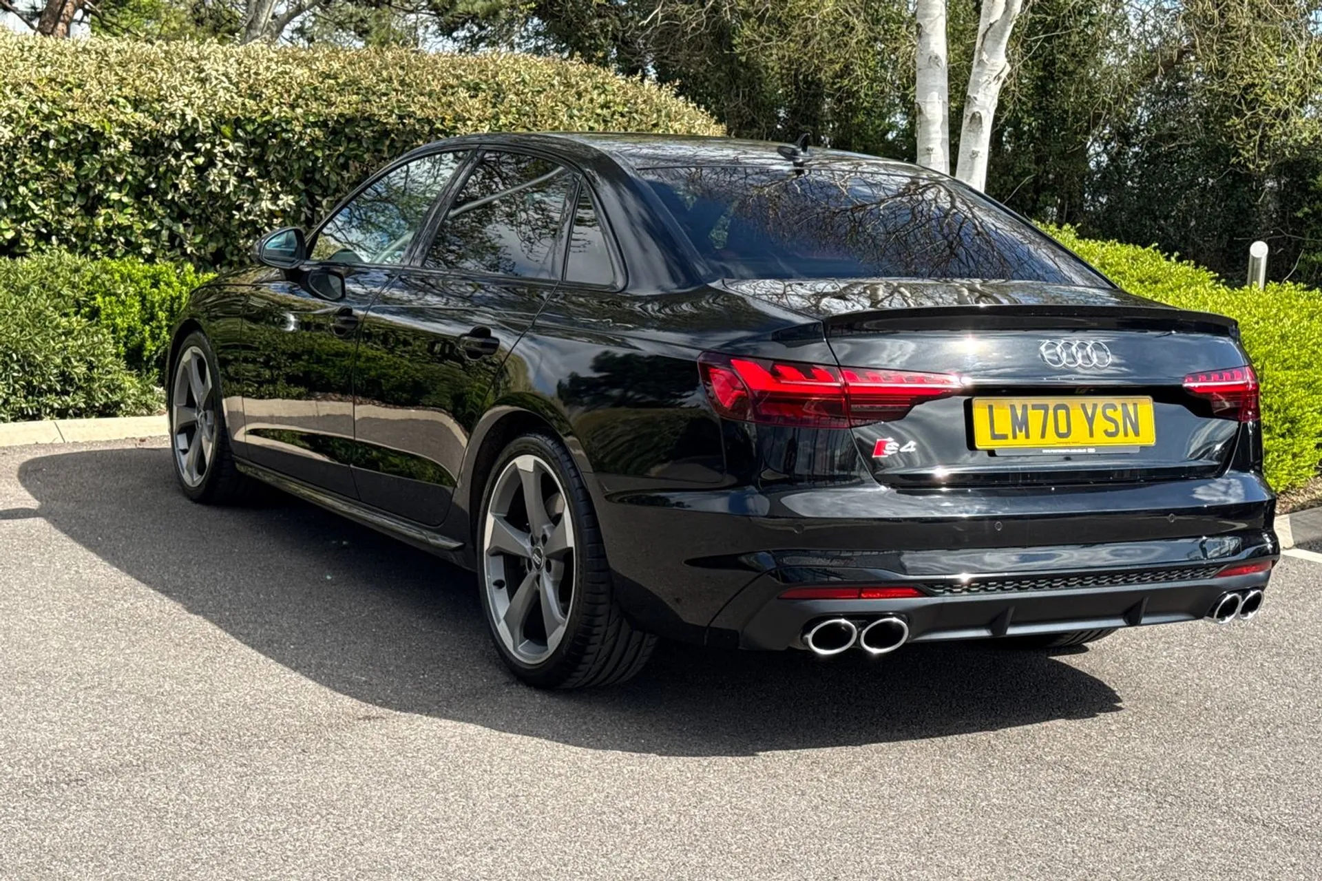 Audi A4 thumbnail image number 15