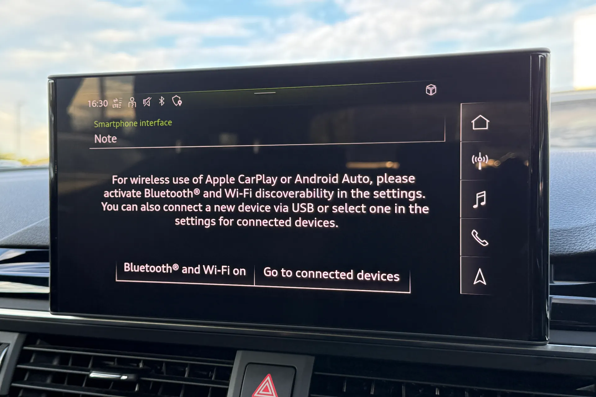 Audi A4 thumbnail image number 15