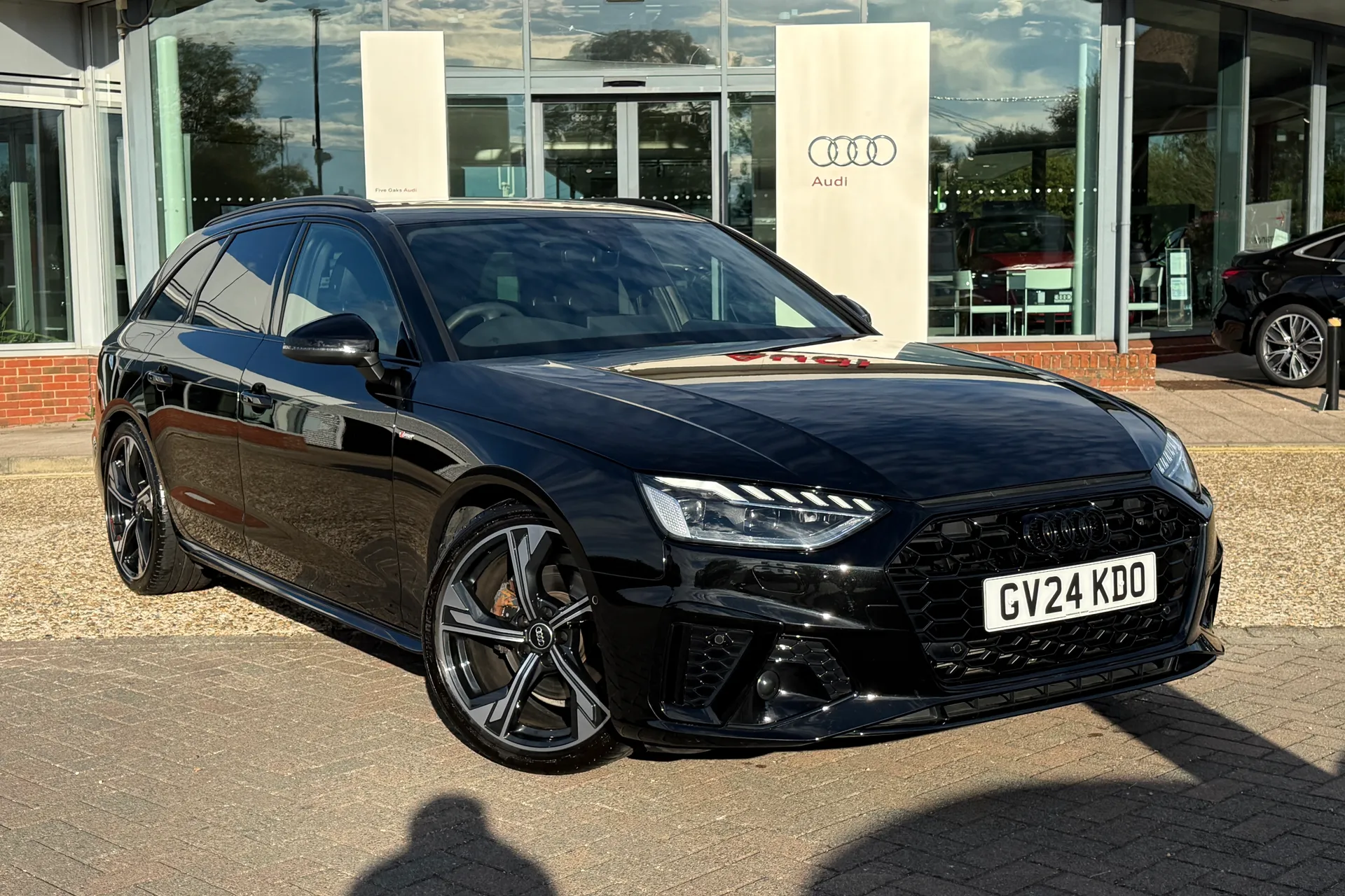 Audi A4 thumbnail image number 26