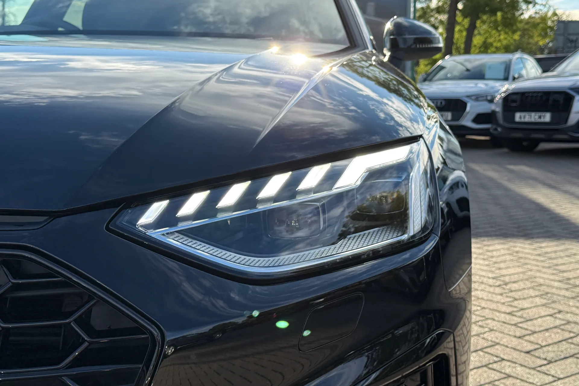 Audi A4 thumbnail image number 53