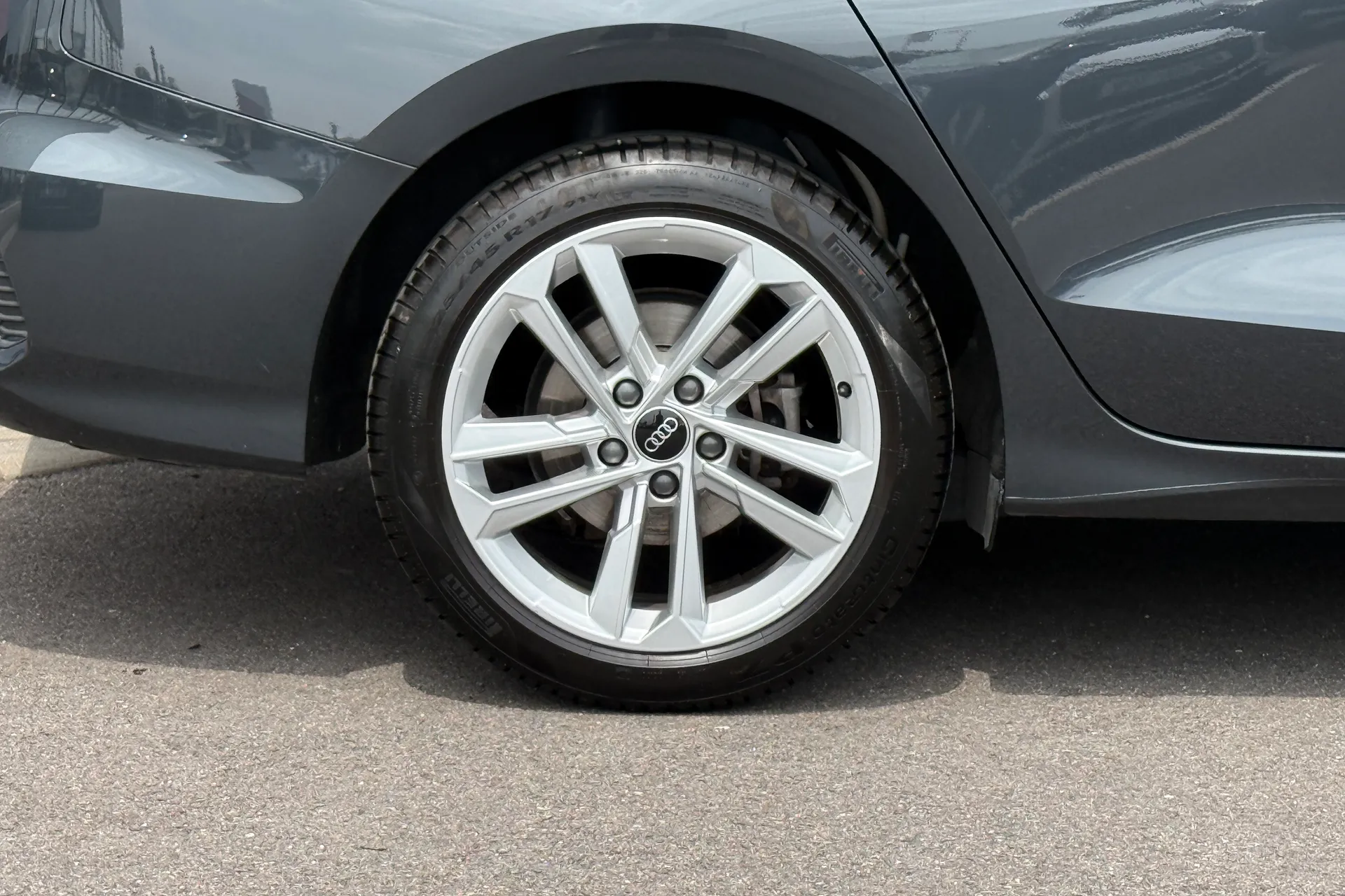 Audi A3 thumbnail image number 18