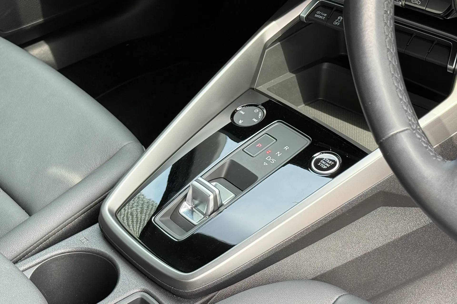 Audi A3 thumbnail image number 15