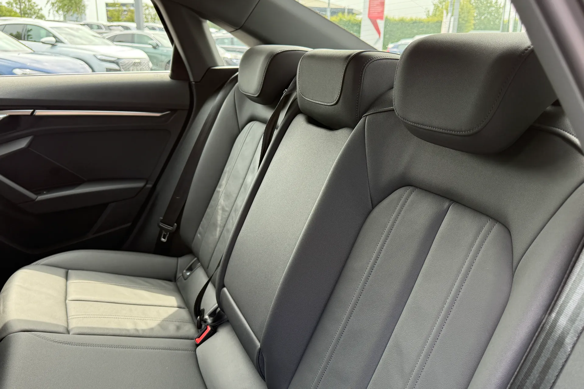 Audi A3 thumbnail image number 44