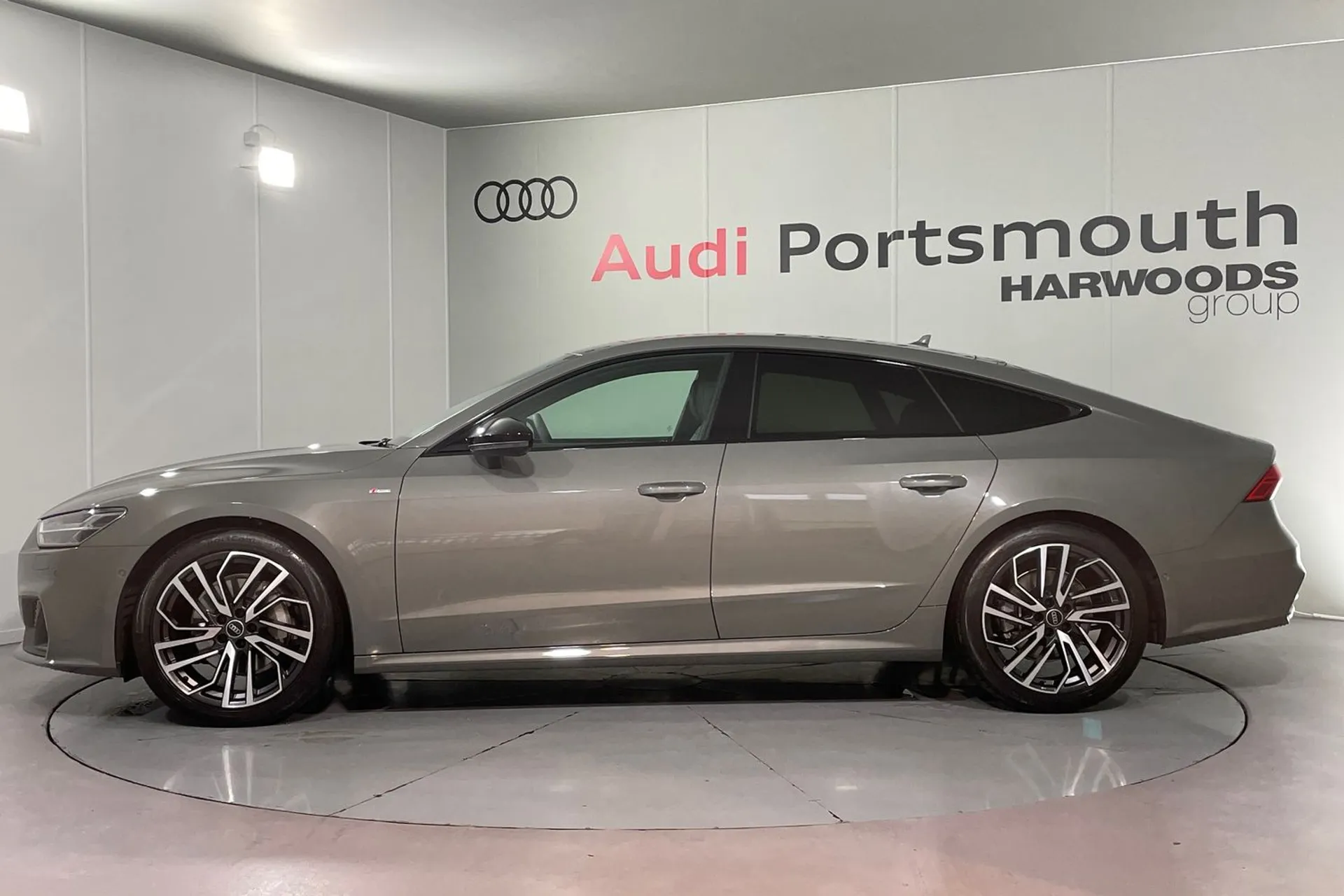 Audi A7 thumbnail image number 9