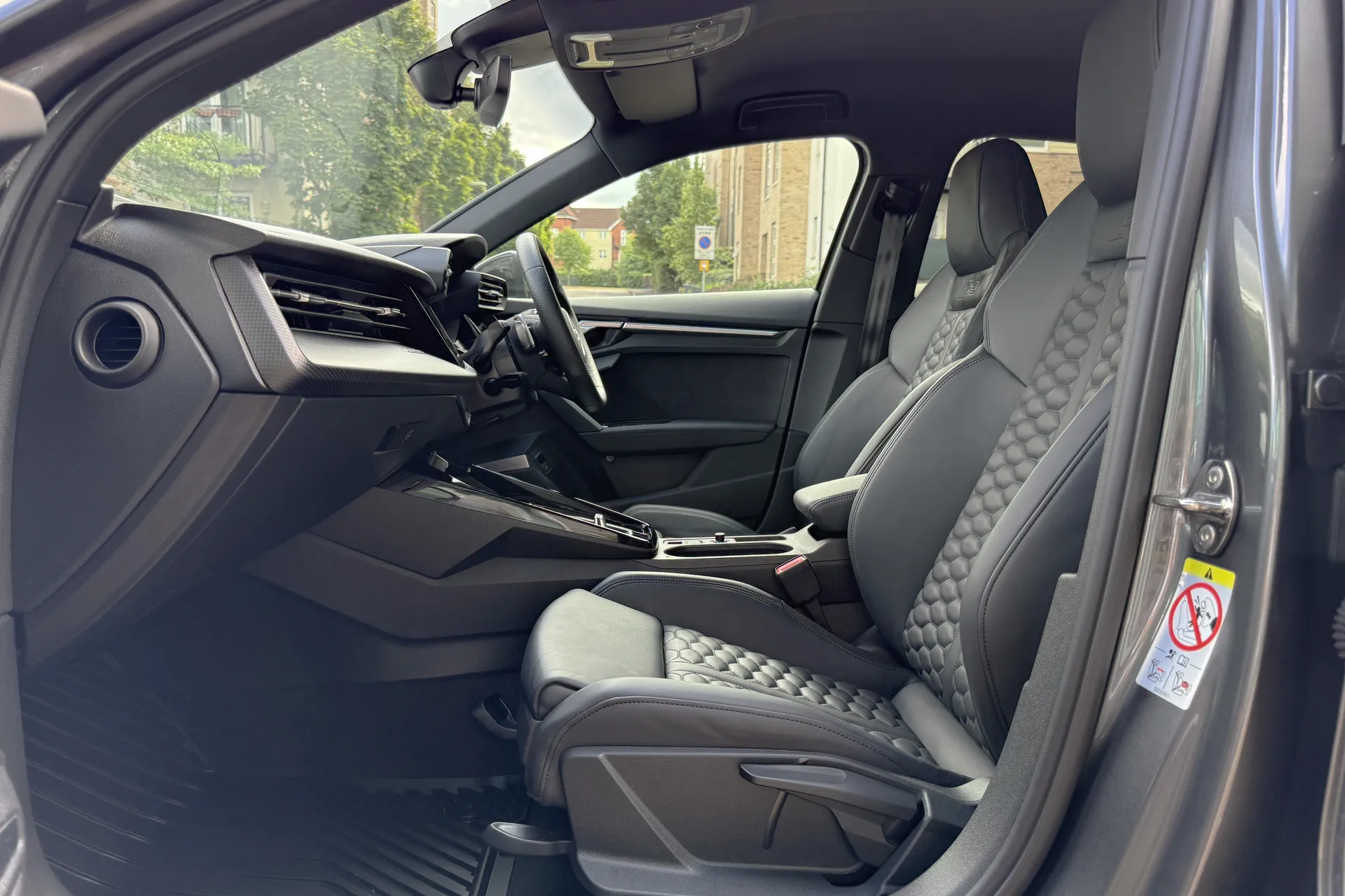 Audi RS3 thumbnail image number 31