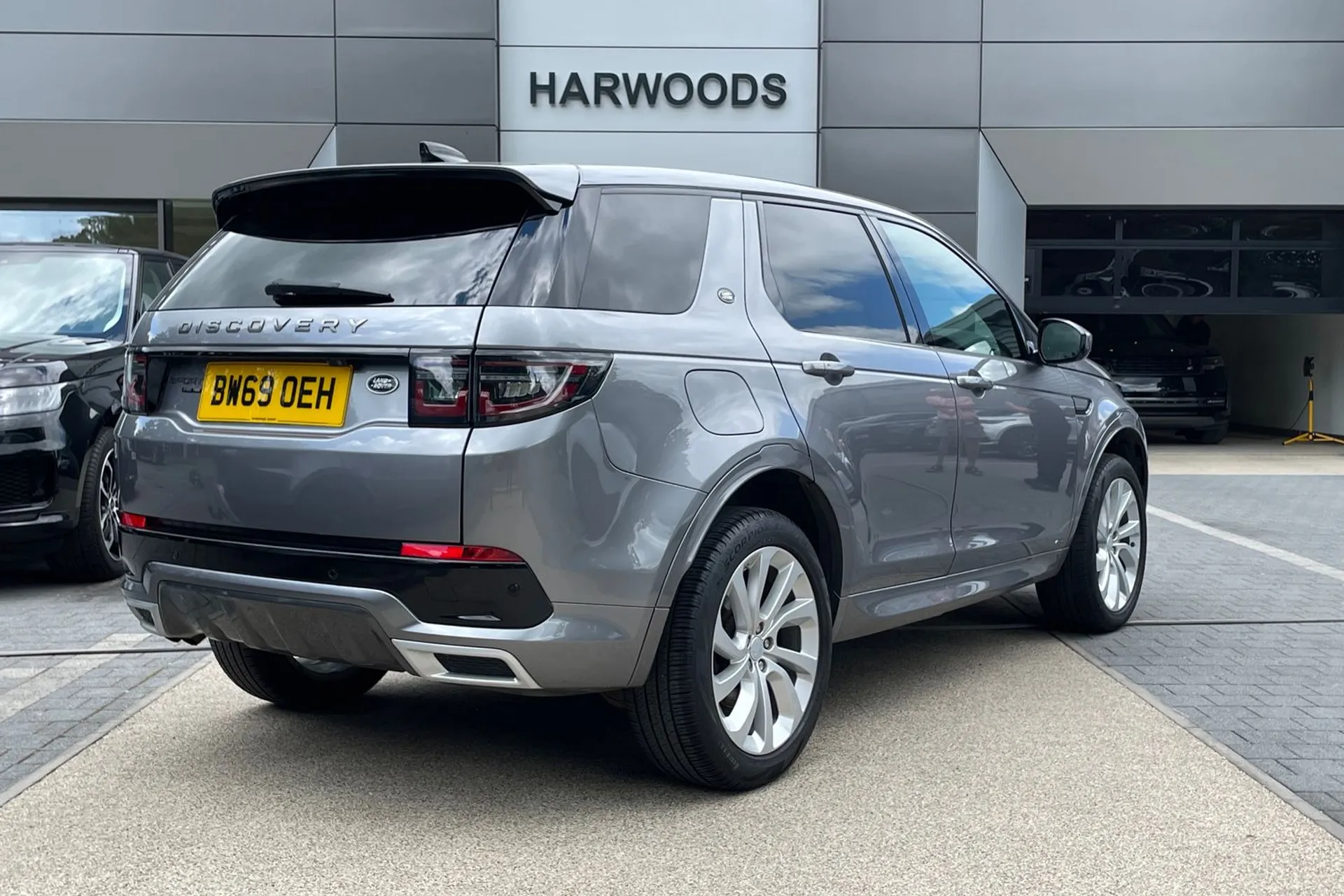 LAND ROVER DISCOVERY SPORT thumbnail image number 47