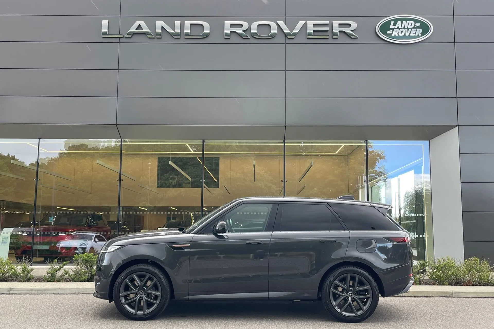 LAND ROVER RANGE ROVER SPORT thumbnail image number 7