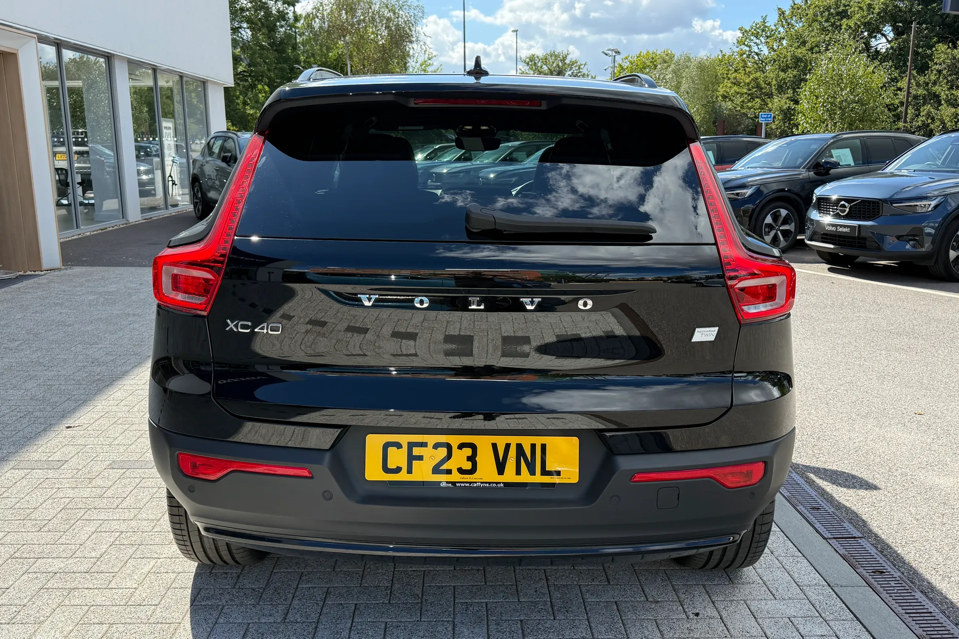 Volvo XC40 thumbnail image number 9