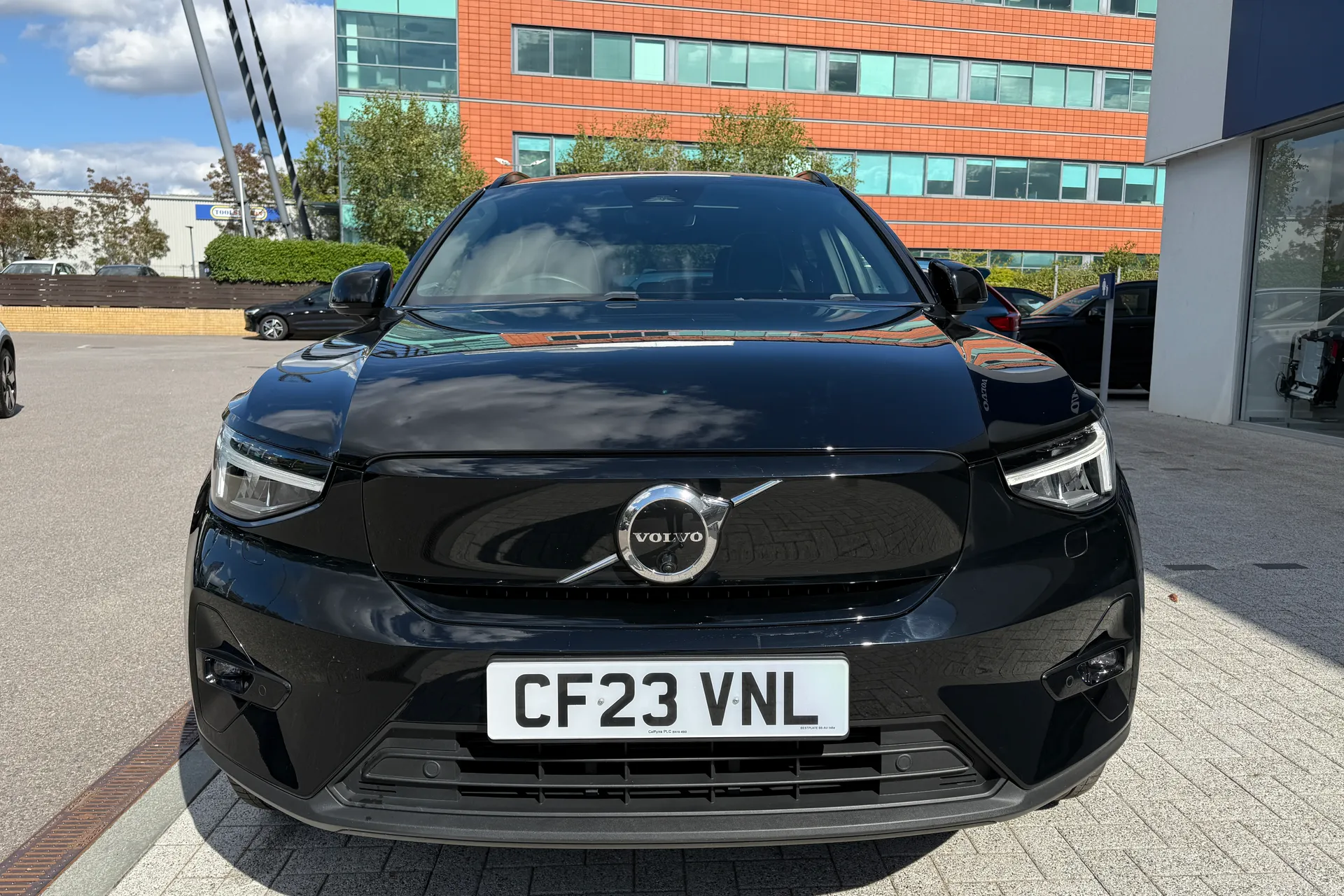 Volvo XC40 thumbnail image number 13