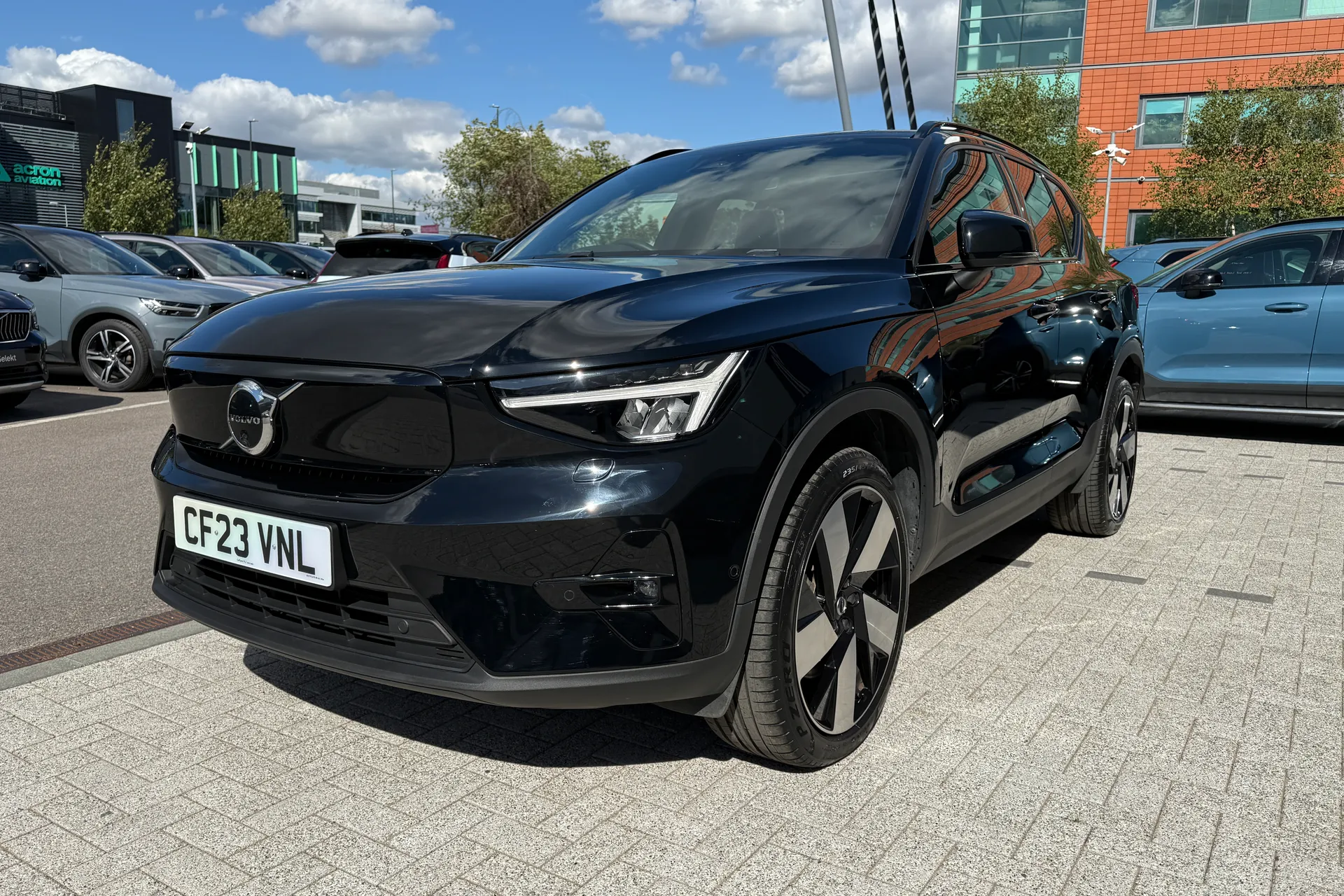 Volvo XC40 thumbnail image number 12