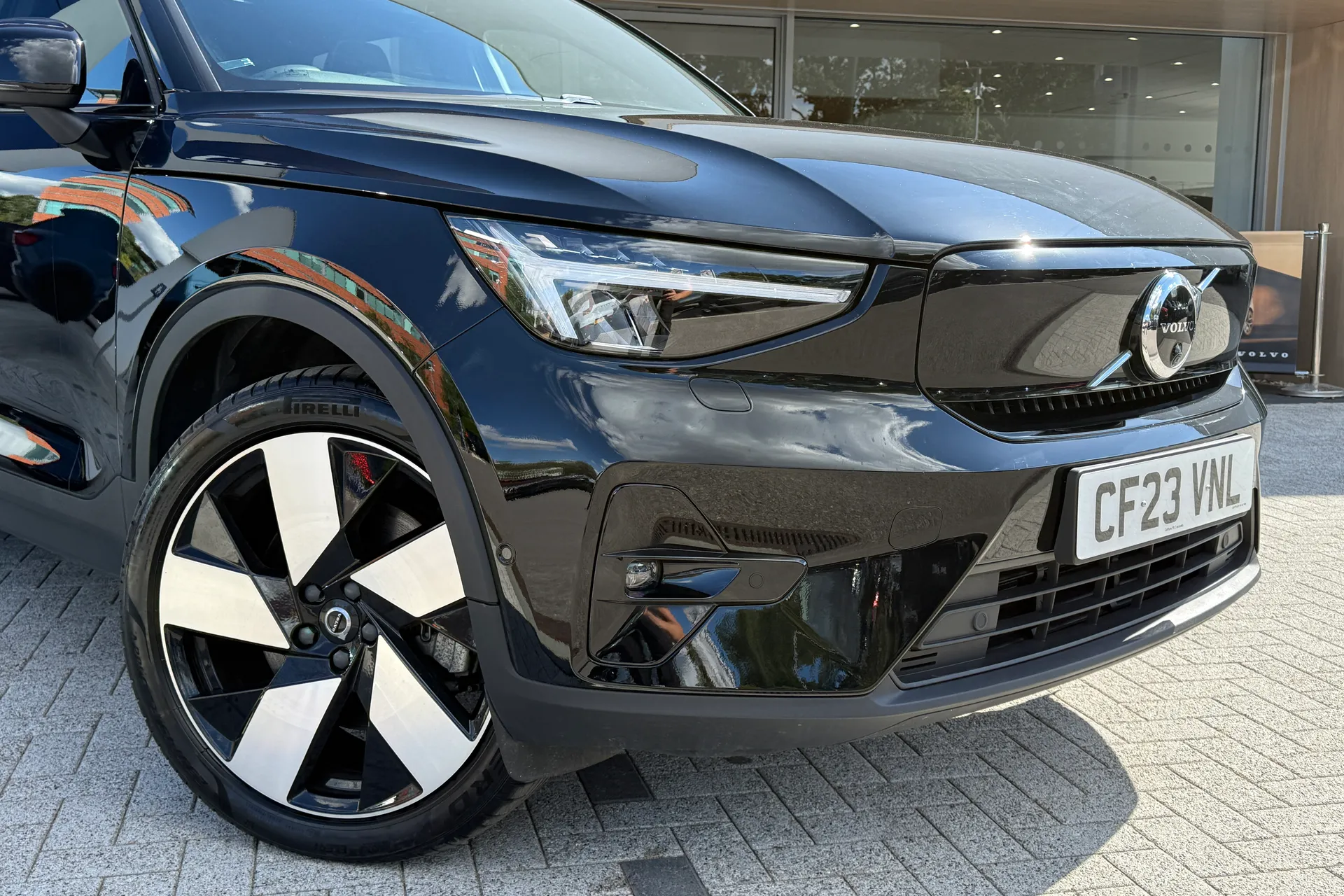 Volvo XC40 thumbnail image number 7