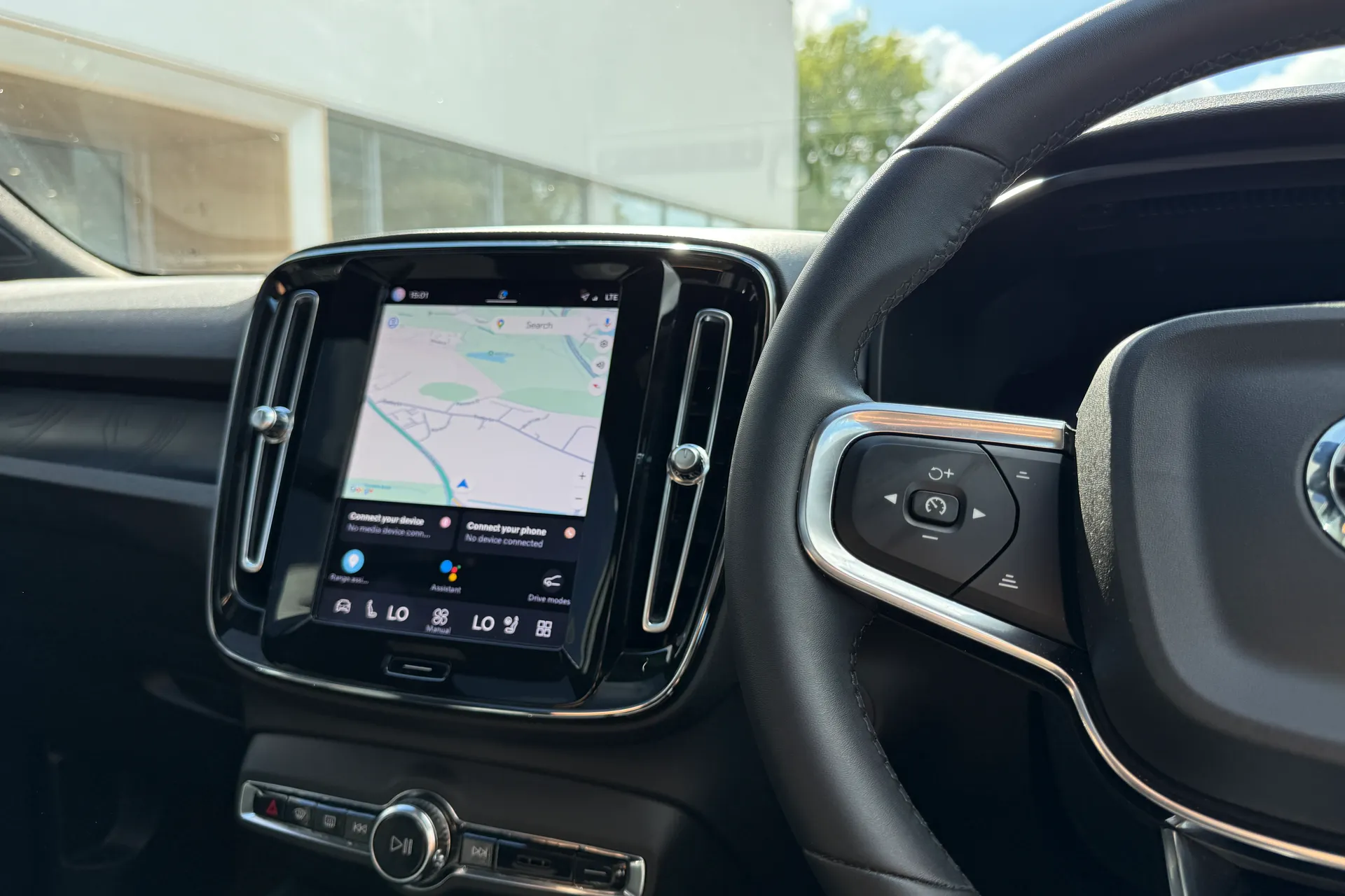 Volvo XC40 thumbnail image number 34