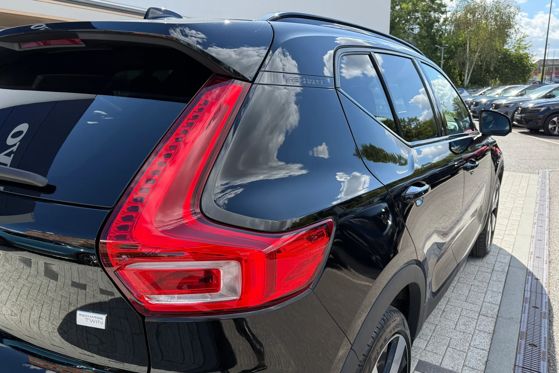 Volvo XC40 thumbnail image number 16