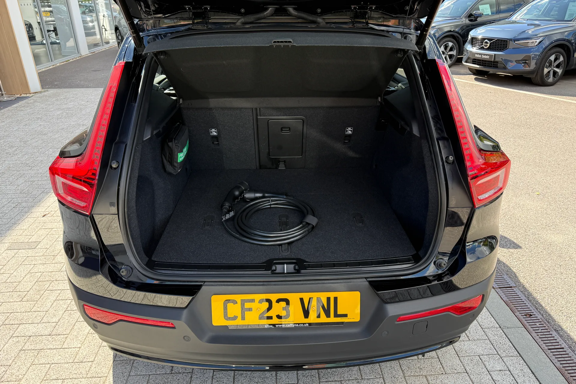 Volvo XC40 thumbnail image number 19
