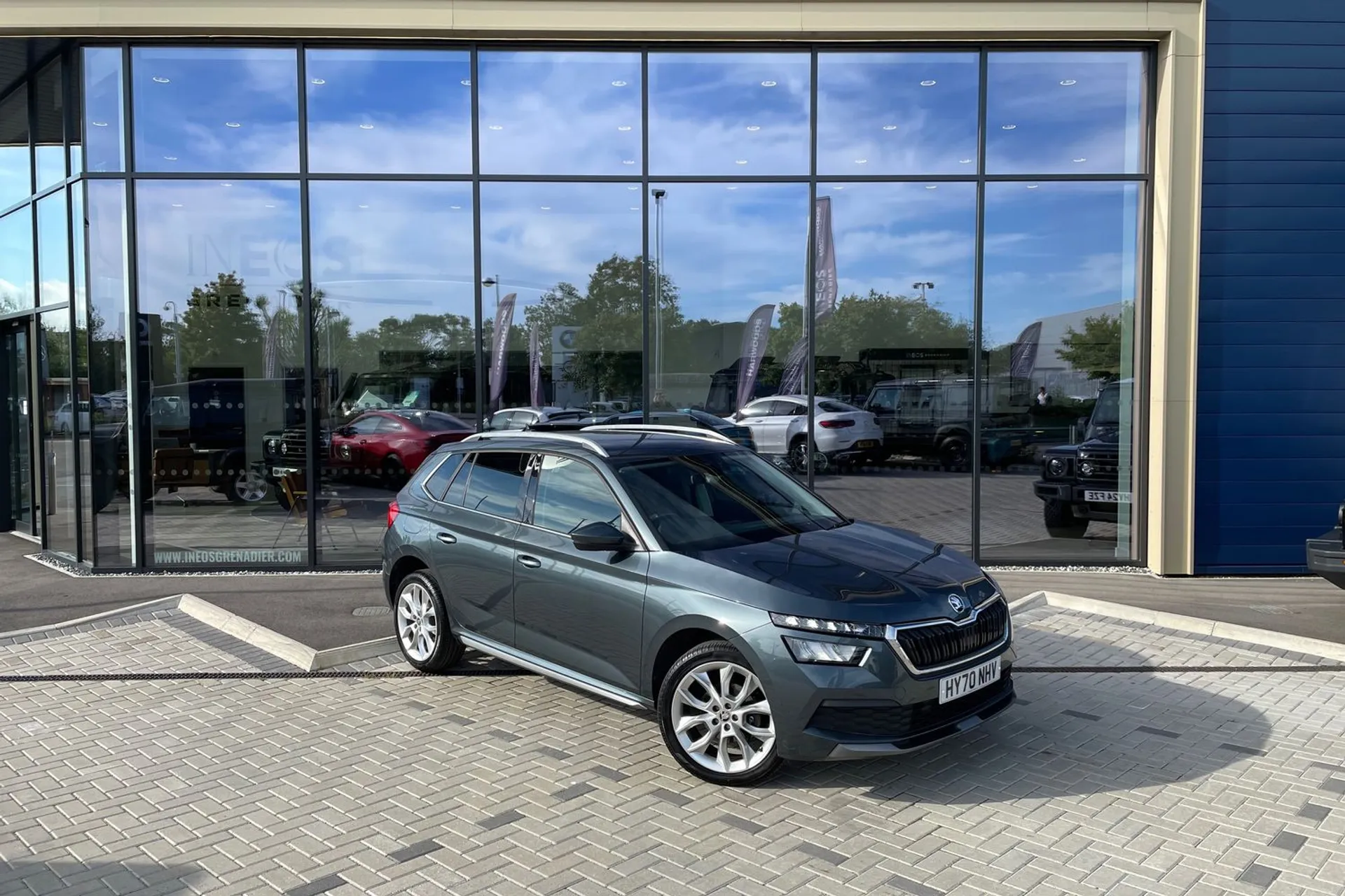 SKODA KAMIQ focused image