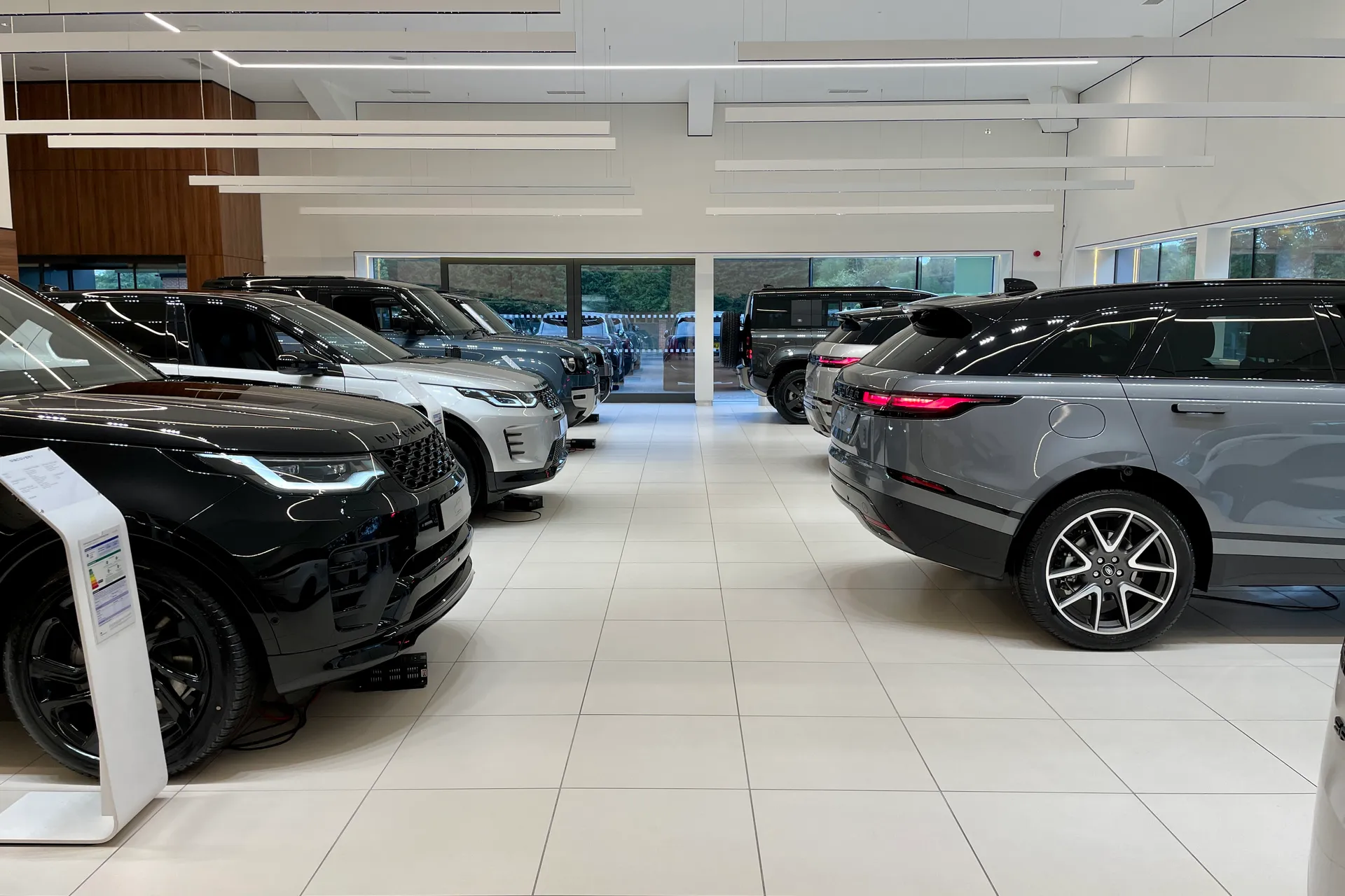 LAND ROVER RANGE ROVER VELAR thumbnail image number 62