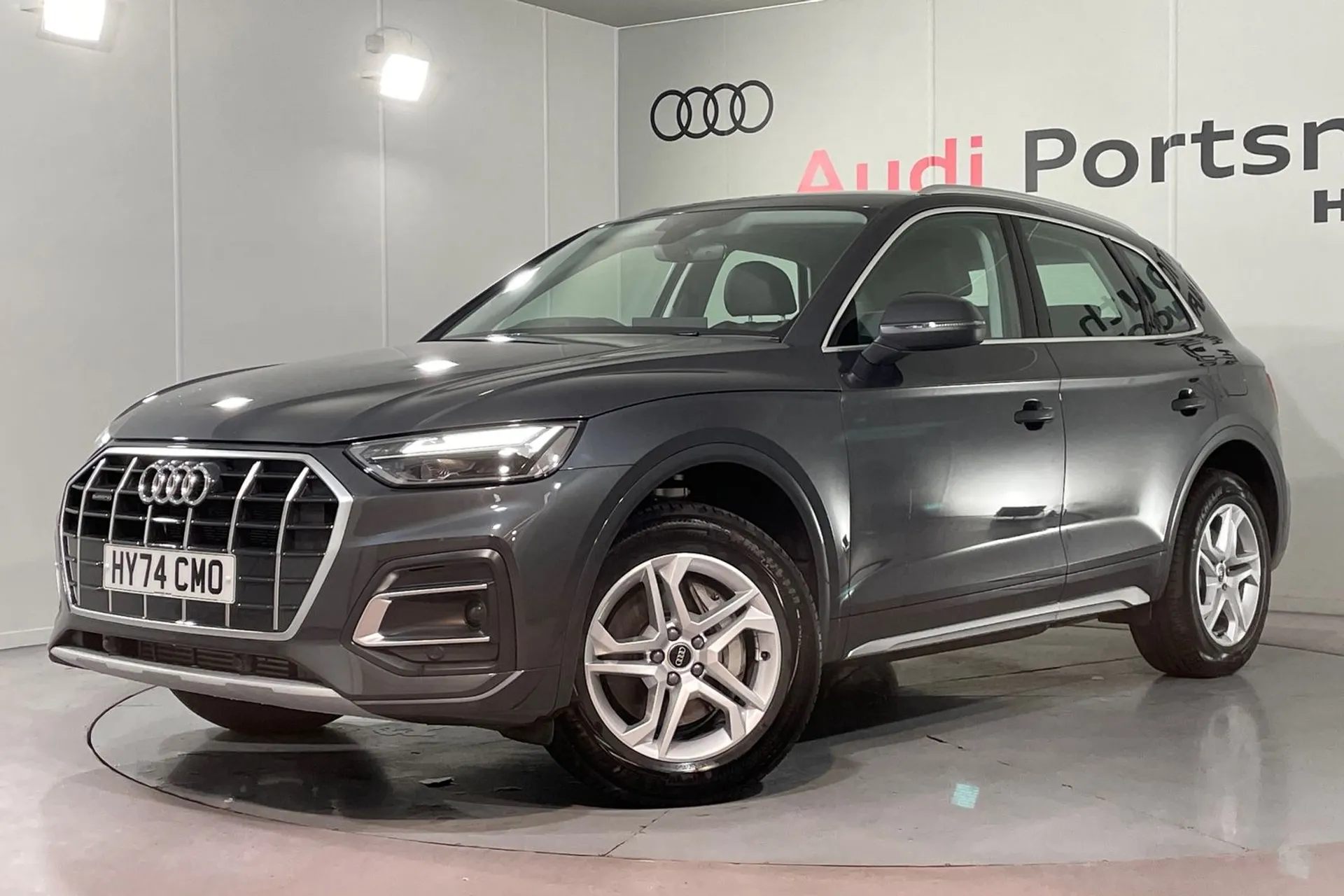 Audi Q5 thumbnail image number 5