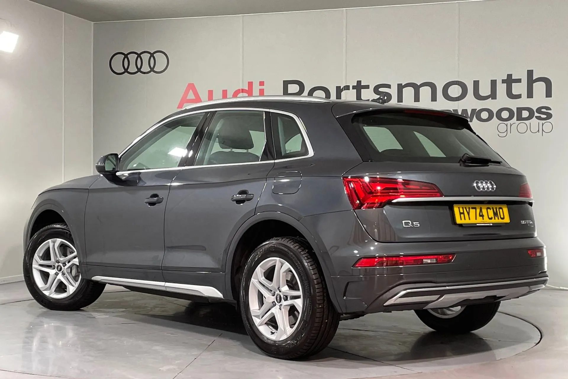 Audi Q5 thumbnail image number 7